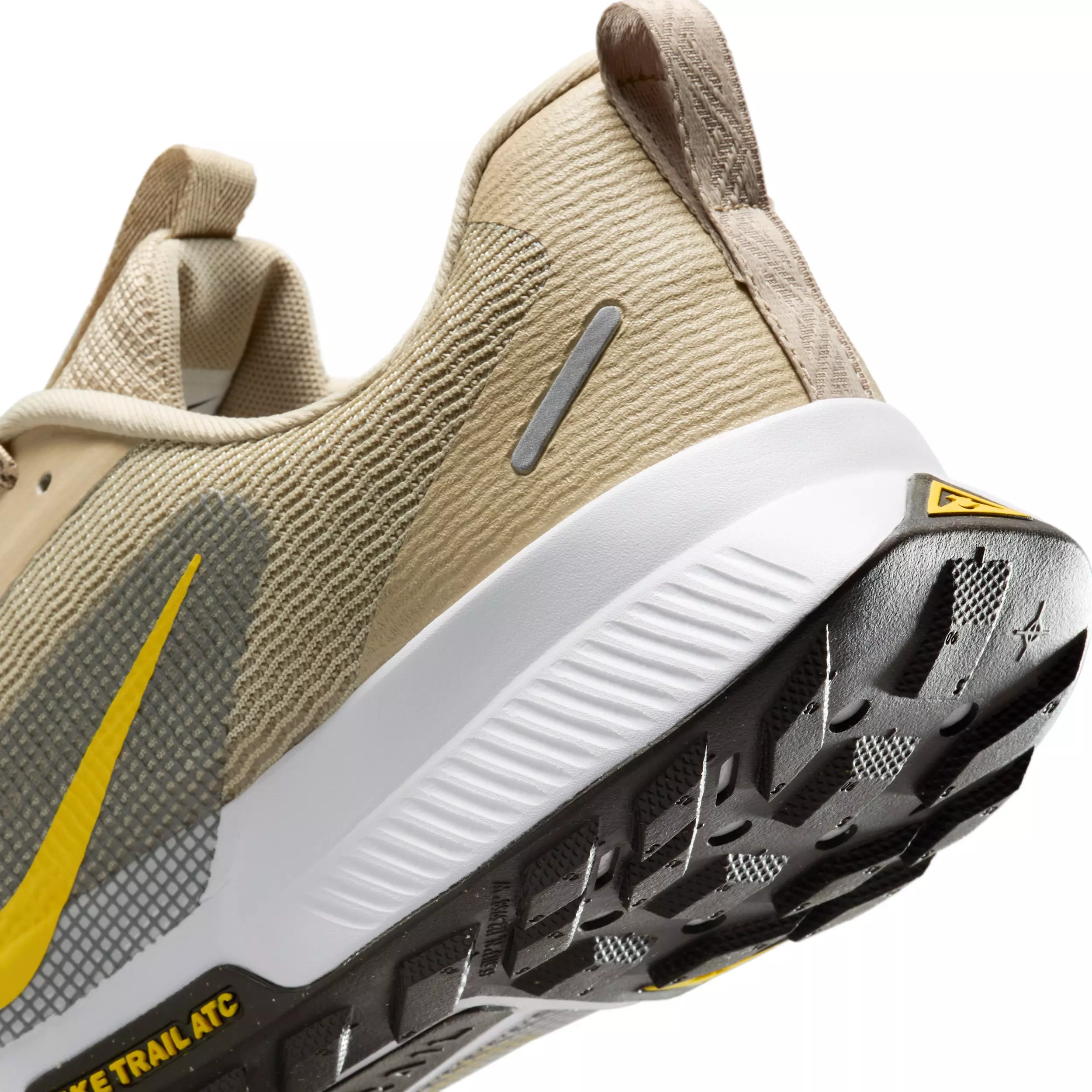 Nike Juniper Trail 3 "Desert Khaki/Medium Ash/White/Lightning" Men's Trail Running Shoe - KHAKI/ASH/WHITE/LIGHTNING