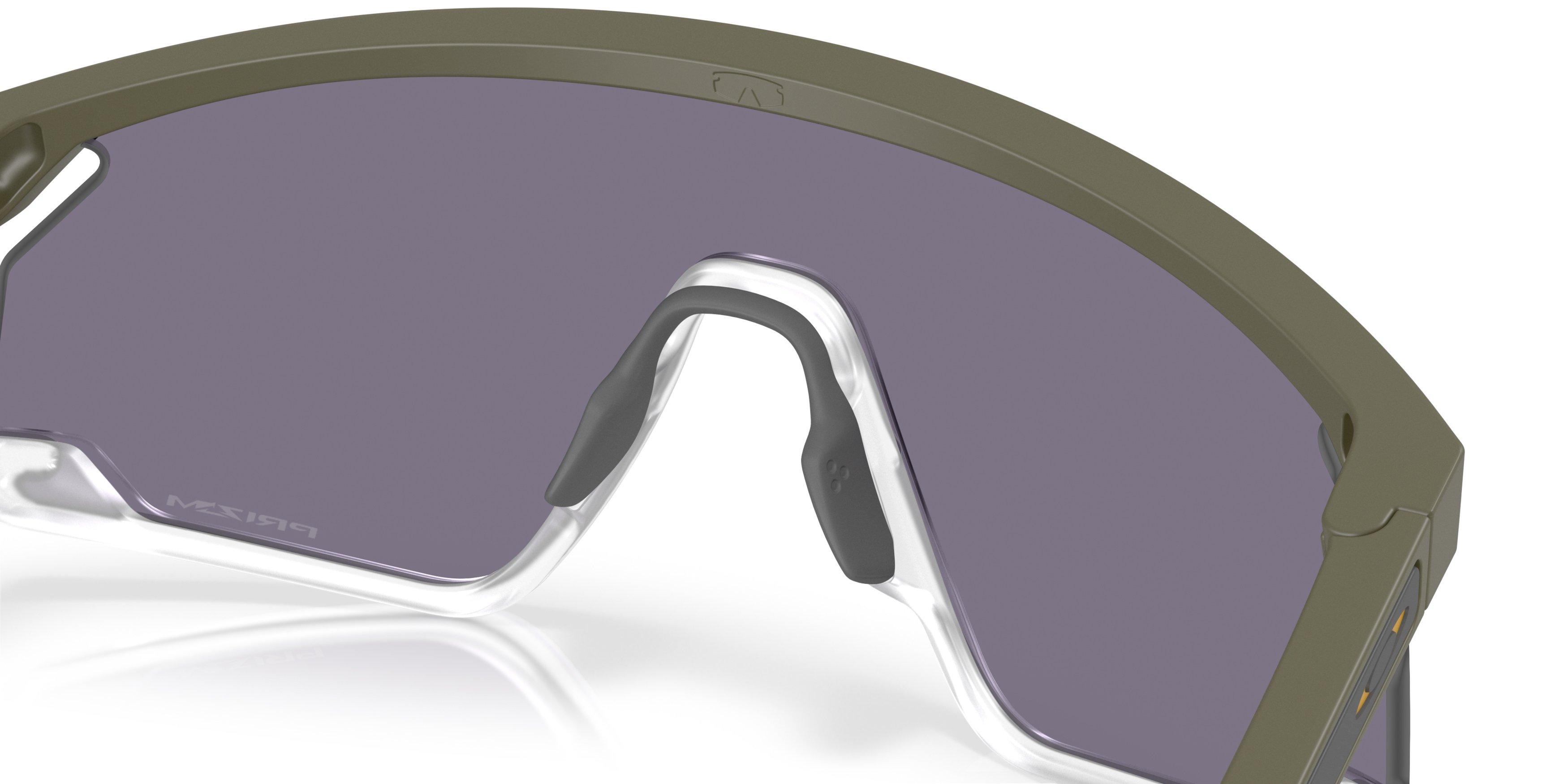 Oakley BXTR Prizm Grey Sunglasses - Matte Moss - GREEN/GREY Thumbnail View 6