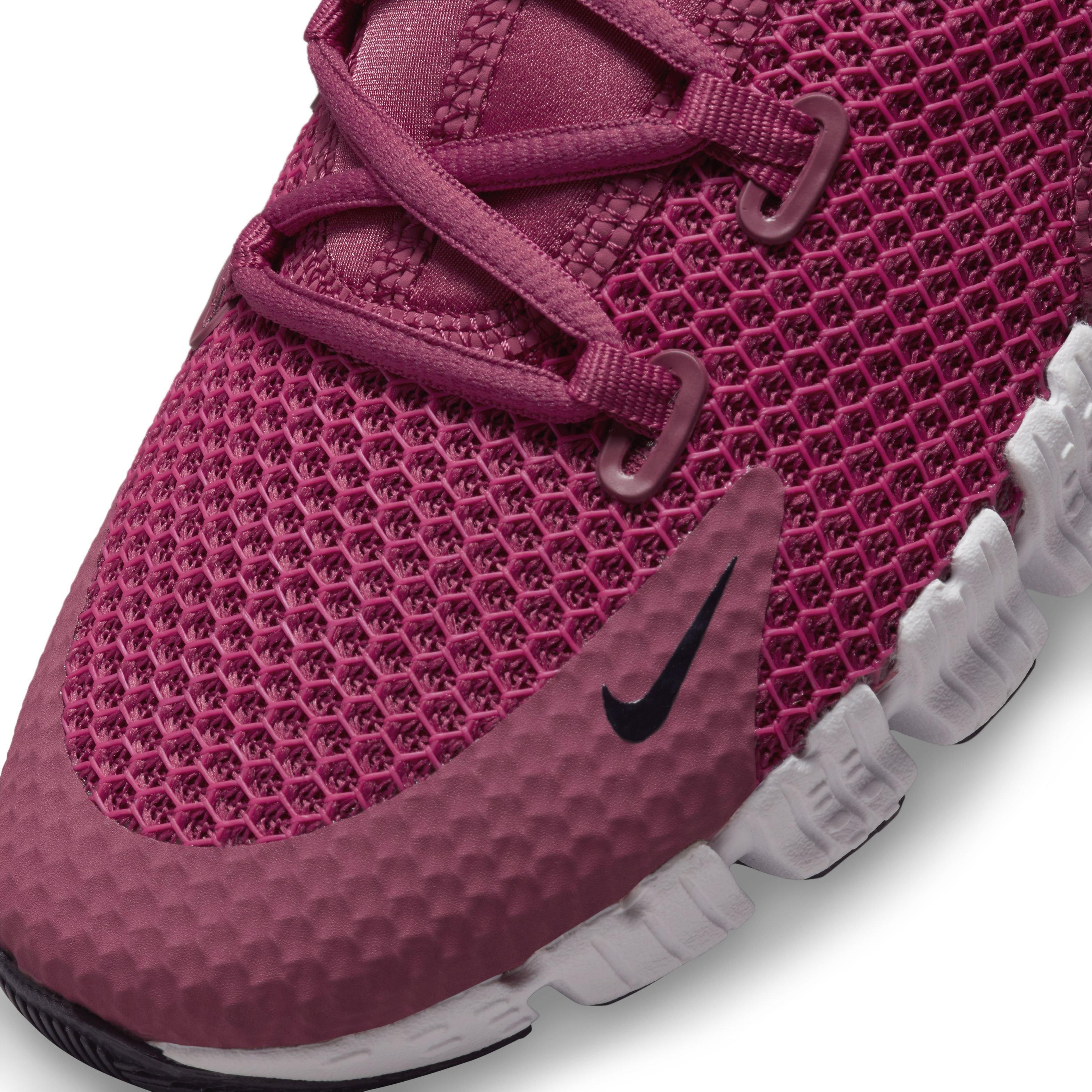 Nike metcon 4 on sale pink and white