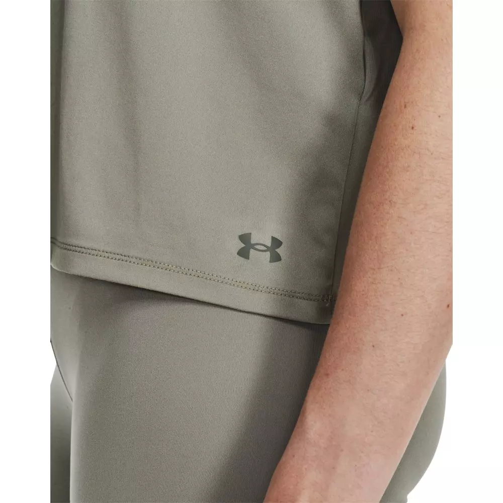 Under Armour Women's Motion Short Sleeve Shirt - GREEN