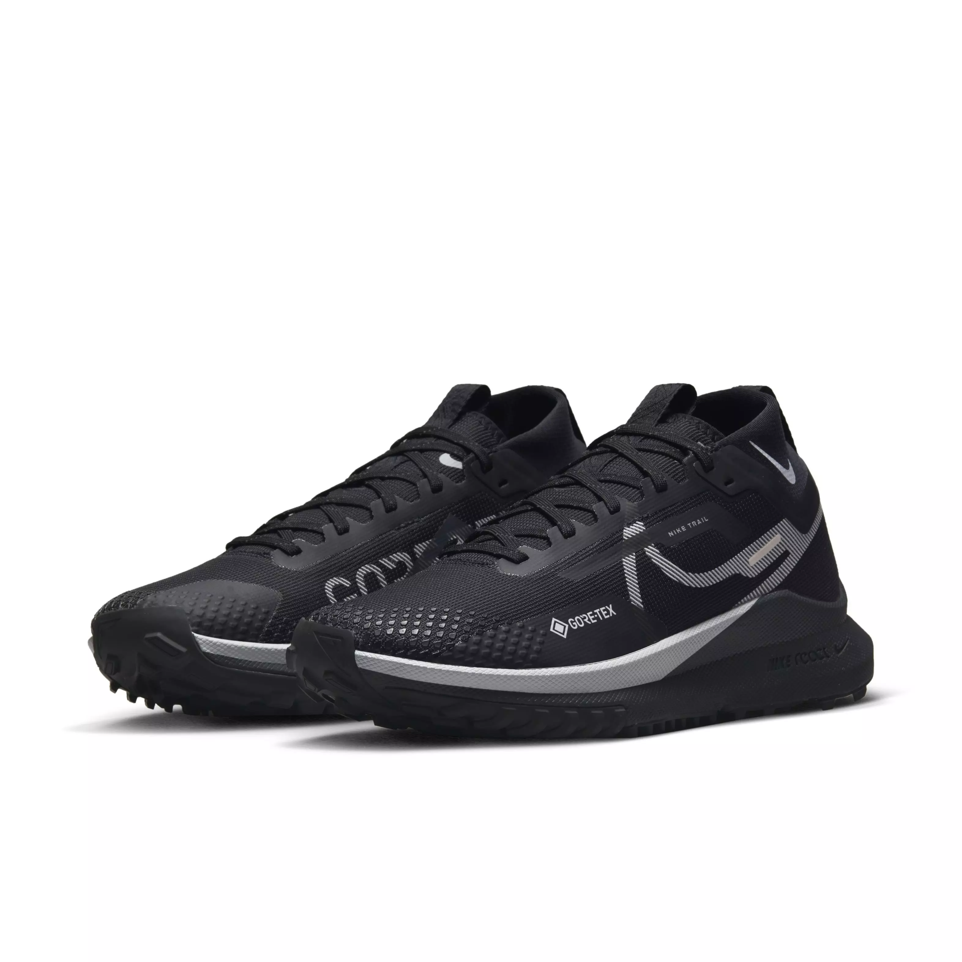 Nike Pegasus Trail 4 GORE-TEX "Black/Wolf Grey/Reflect Silver" Women's Trail Running Shoe - BLACK/GREY/SILVER