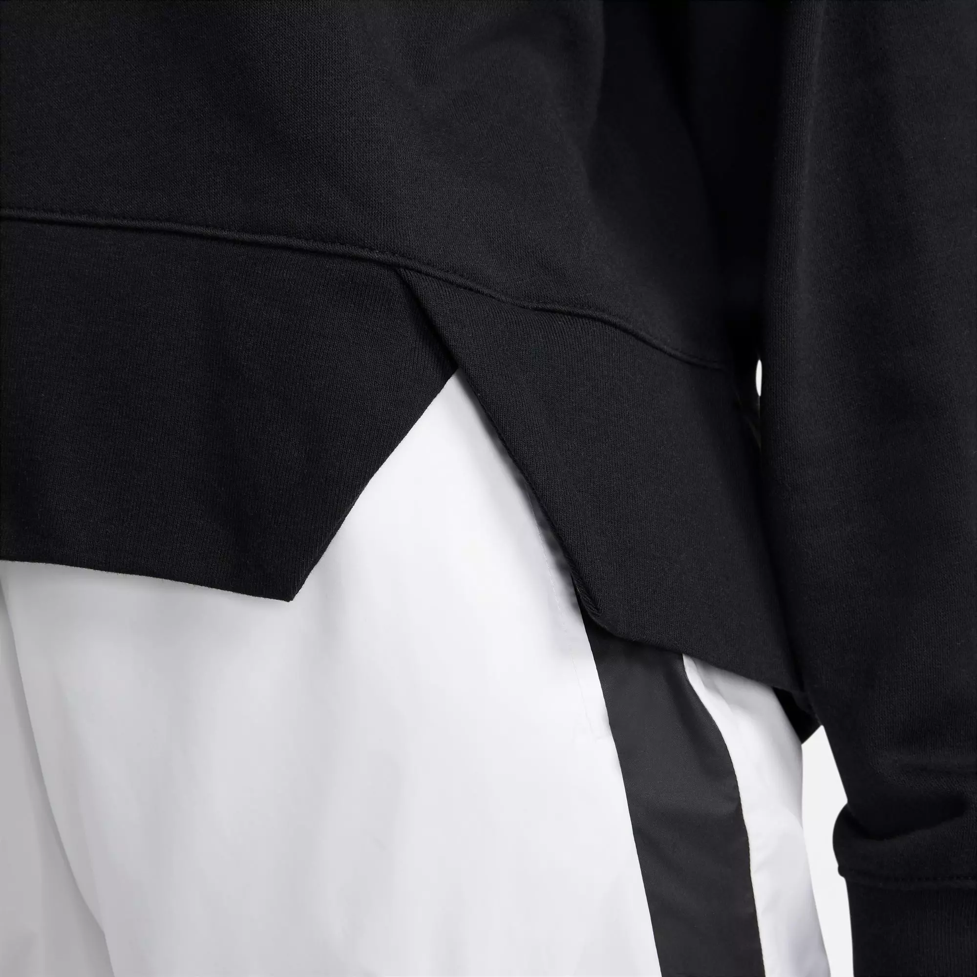 Nike Women's Sportswear Club Fleece Hoodie - BLACK