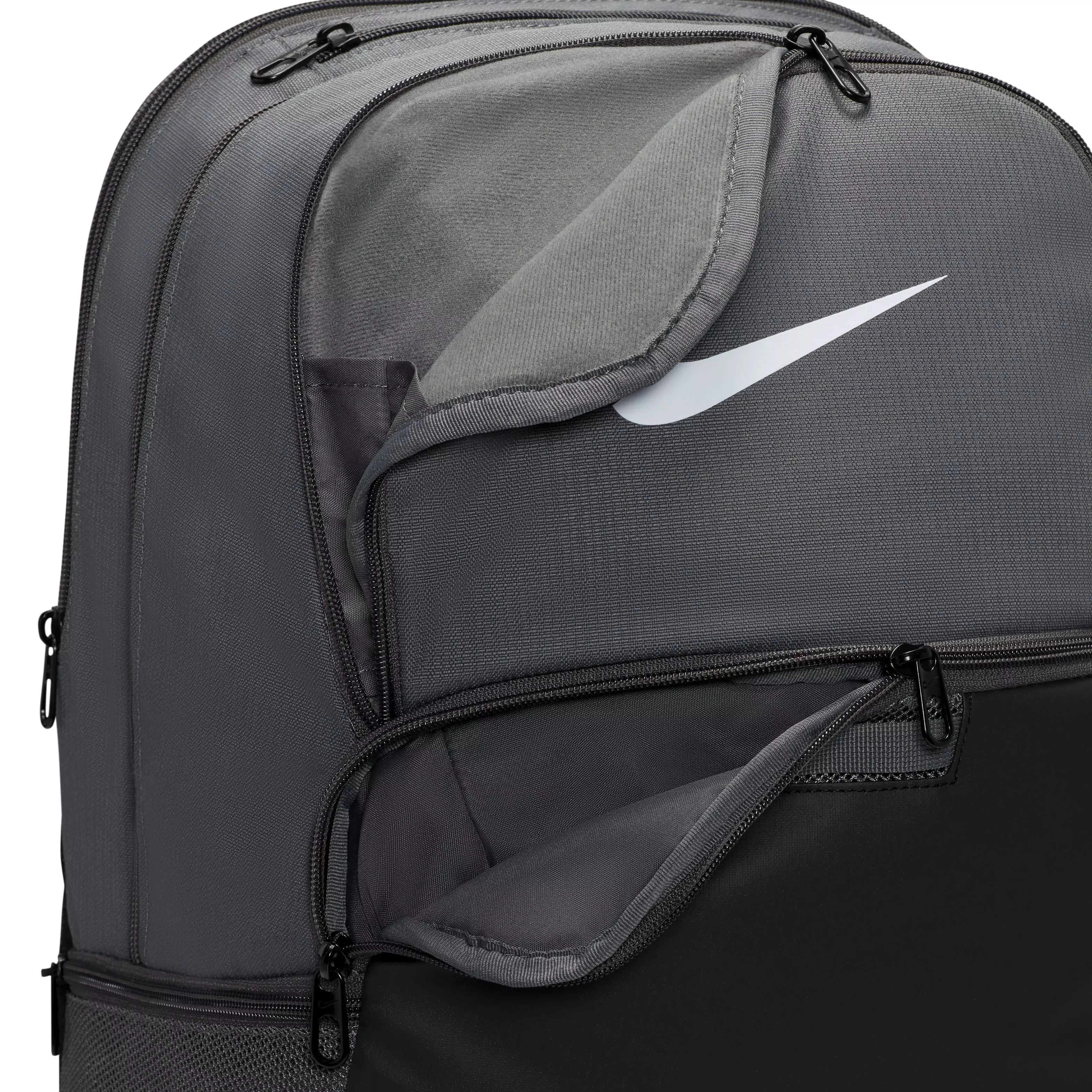 Nike Brasilia 9.5 Training Backpack (Extra Large, 30L) - GREY