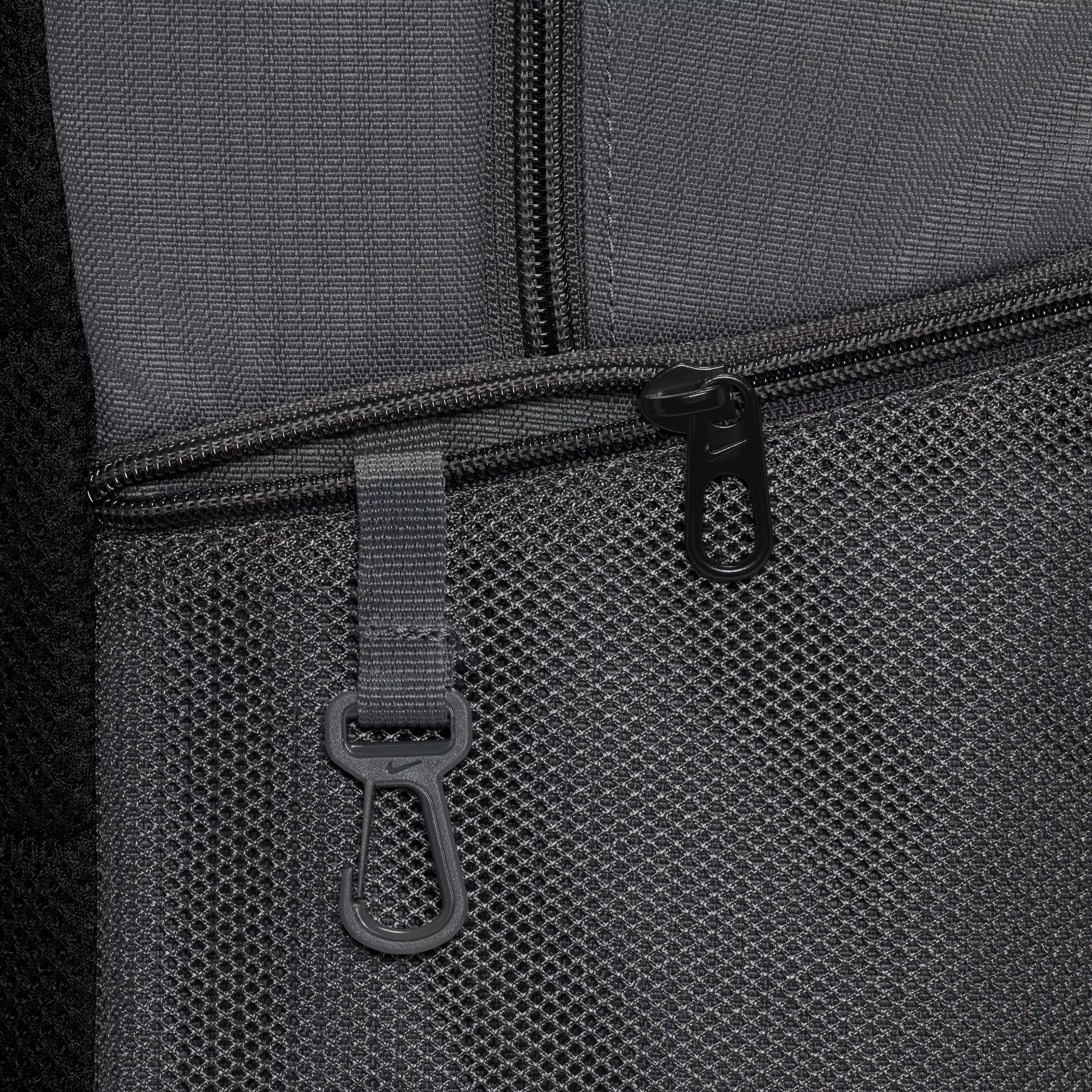 Nike Brasilia 9.5 Training Backpack (Extra Large, 30L) - GREY