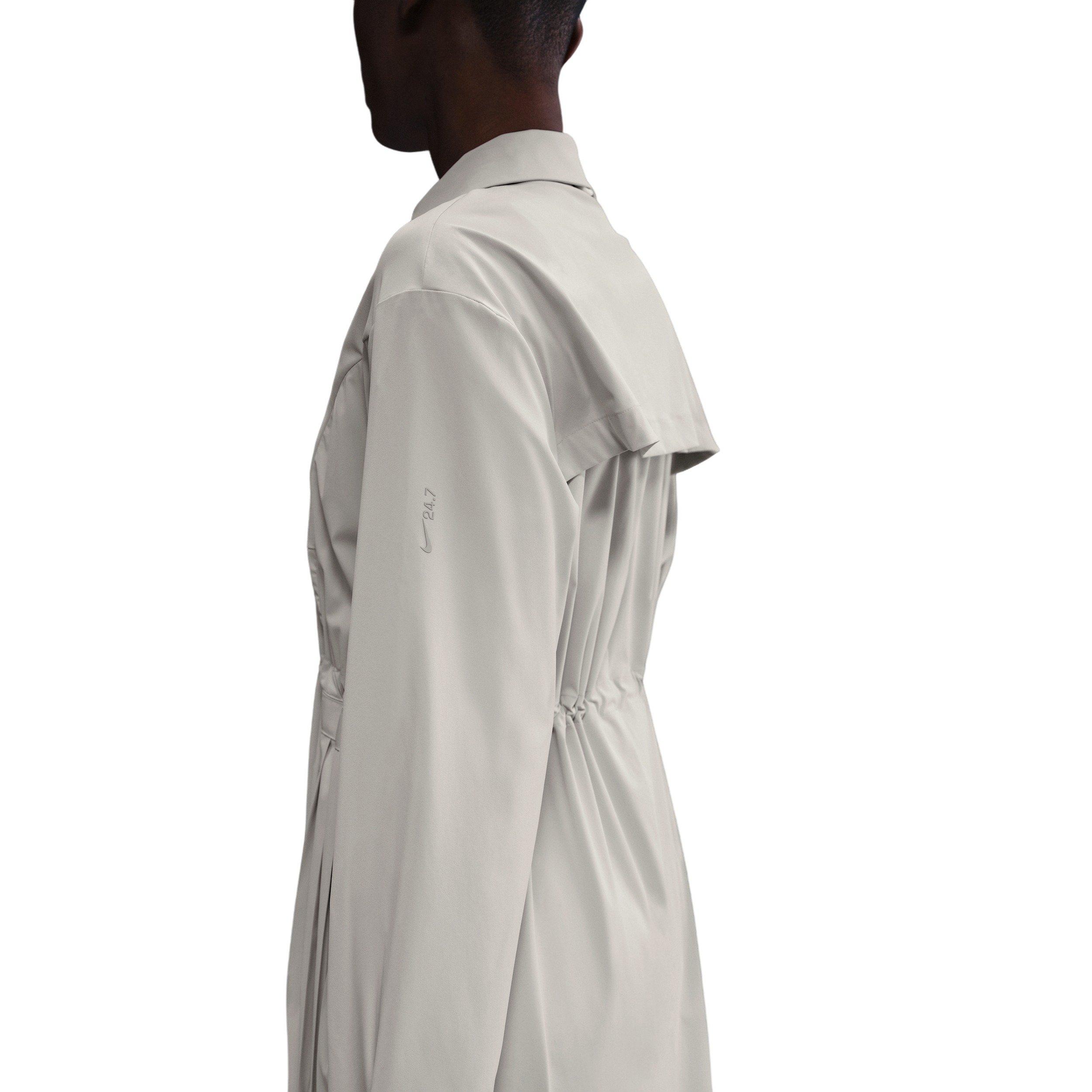 Nike Women's 24.7 PerfectStretch Dri-FIT Oversized Trench Coat - Lt Brown - LT BROWN Thumbnail View 4