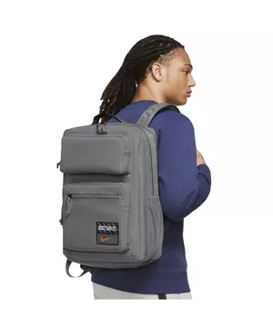 Nike Utility Speed Graphic Training Backpack (27L) in Beige/Light Orewood Brown | Canvas