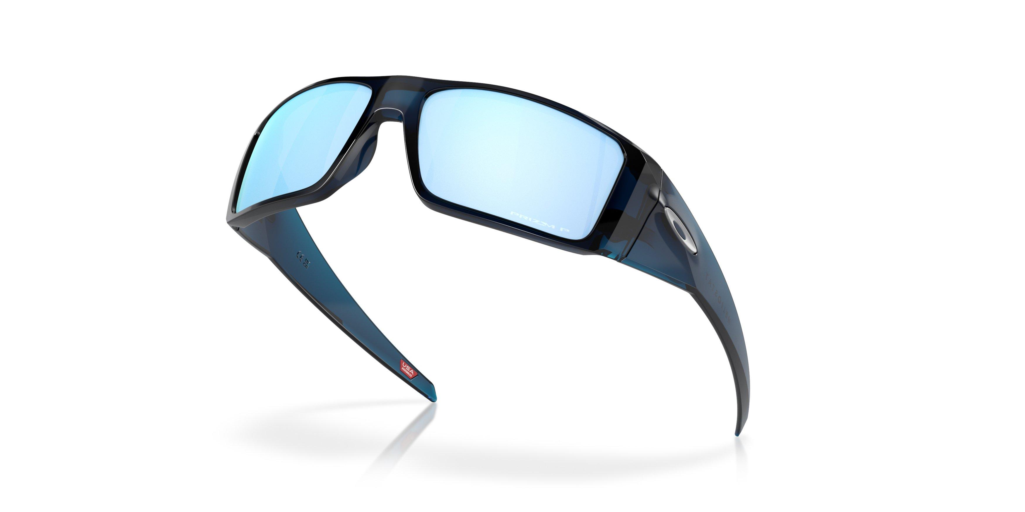 Oakley Heliostat Prizm Deep Water Polarized Sunglasses - Transparent Poseidon - BLUE Thumbnail View 4
