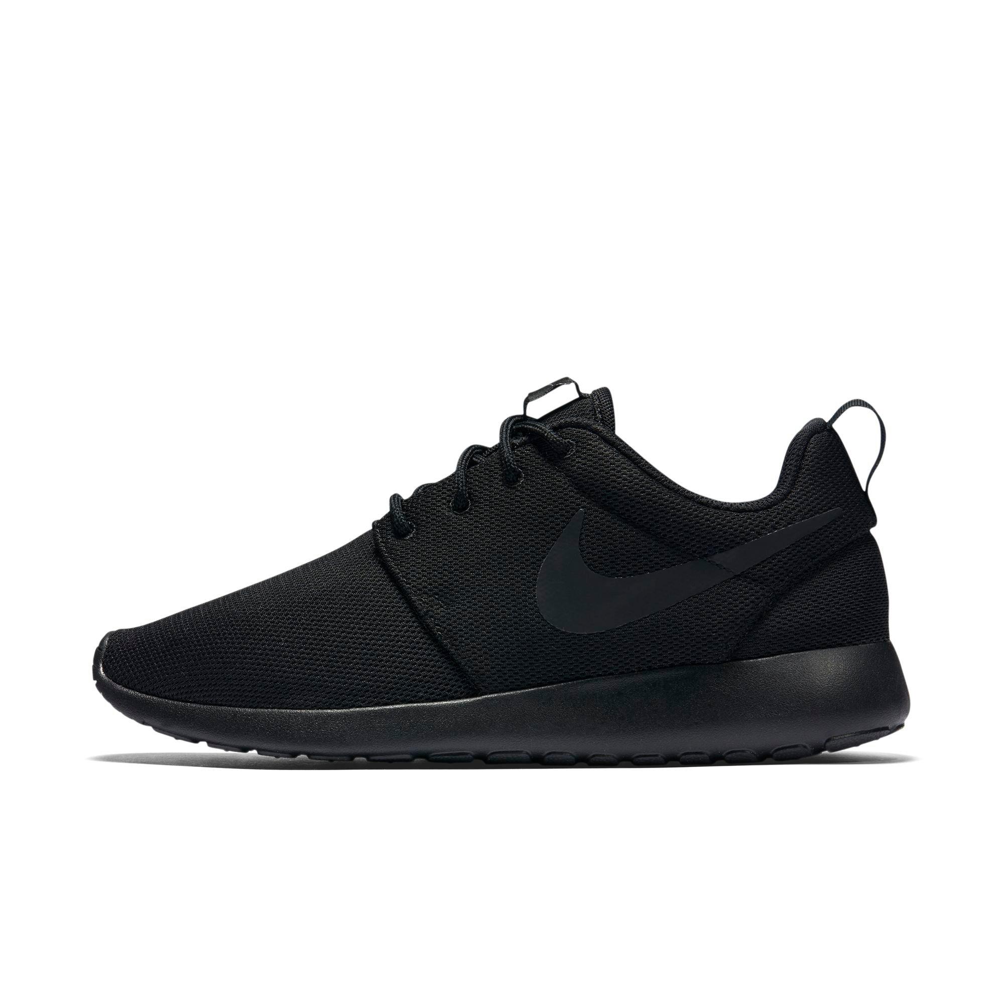 black roshes womens