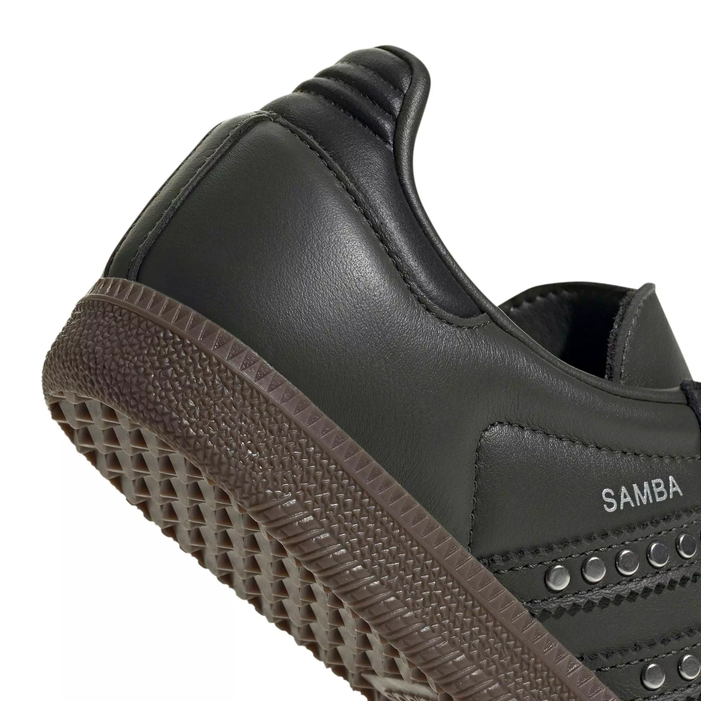 adidas Originals Samba OG "Core Black/Legend Earth/Gum 5" Women's Shoe - BLACK/EARTH/GUM