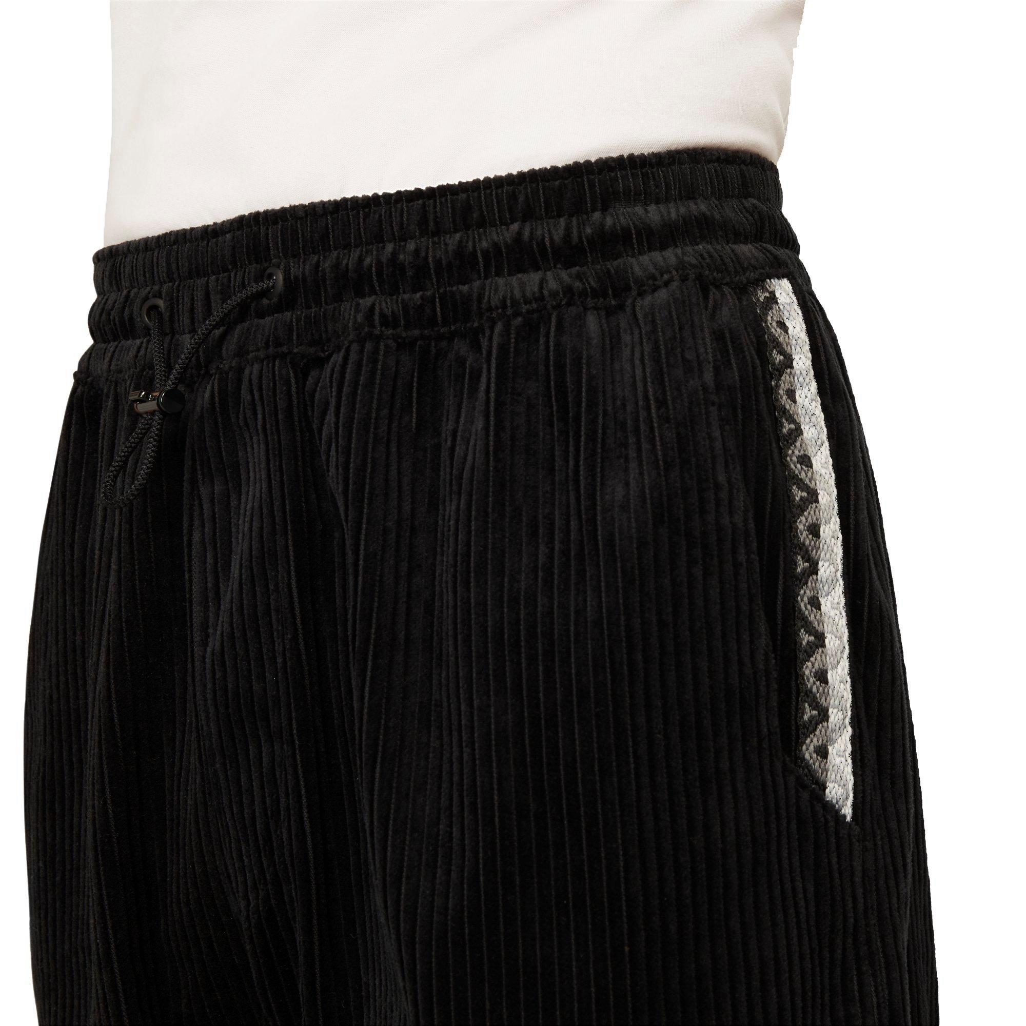 Nike Men's Kyrie Cargo Pants - BLACK Thumbnail View 8