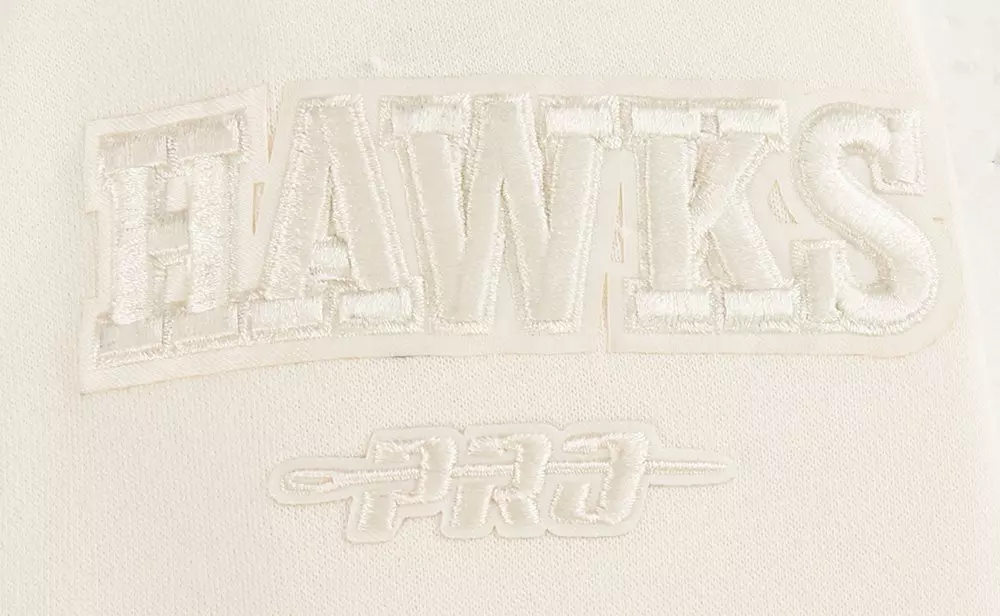 Pro Standard Big Boys' NBA​ Atlanta Hawks​ Fleece Crewneck Sweatshirt -Cream - CREAM