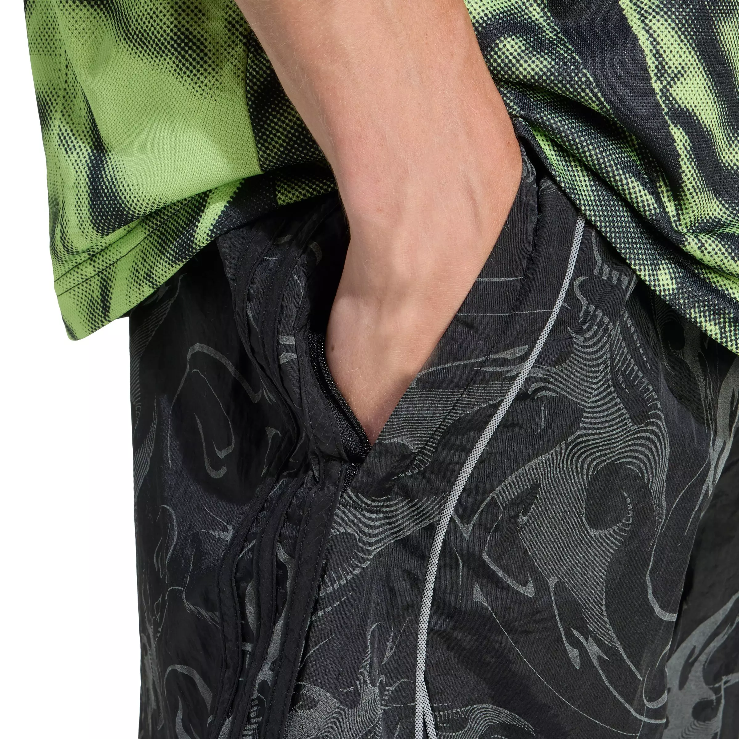 adidas Originals Men's Adilenium Season 4 Teamgeist Woven Shorts -Black - BLACK