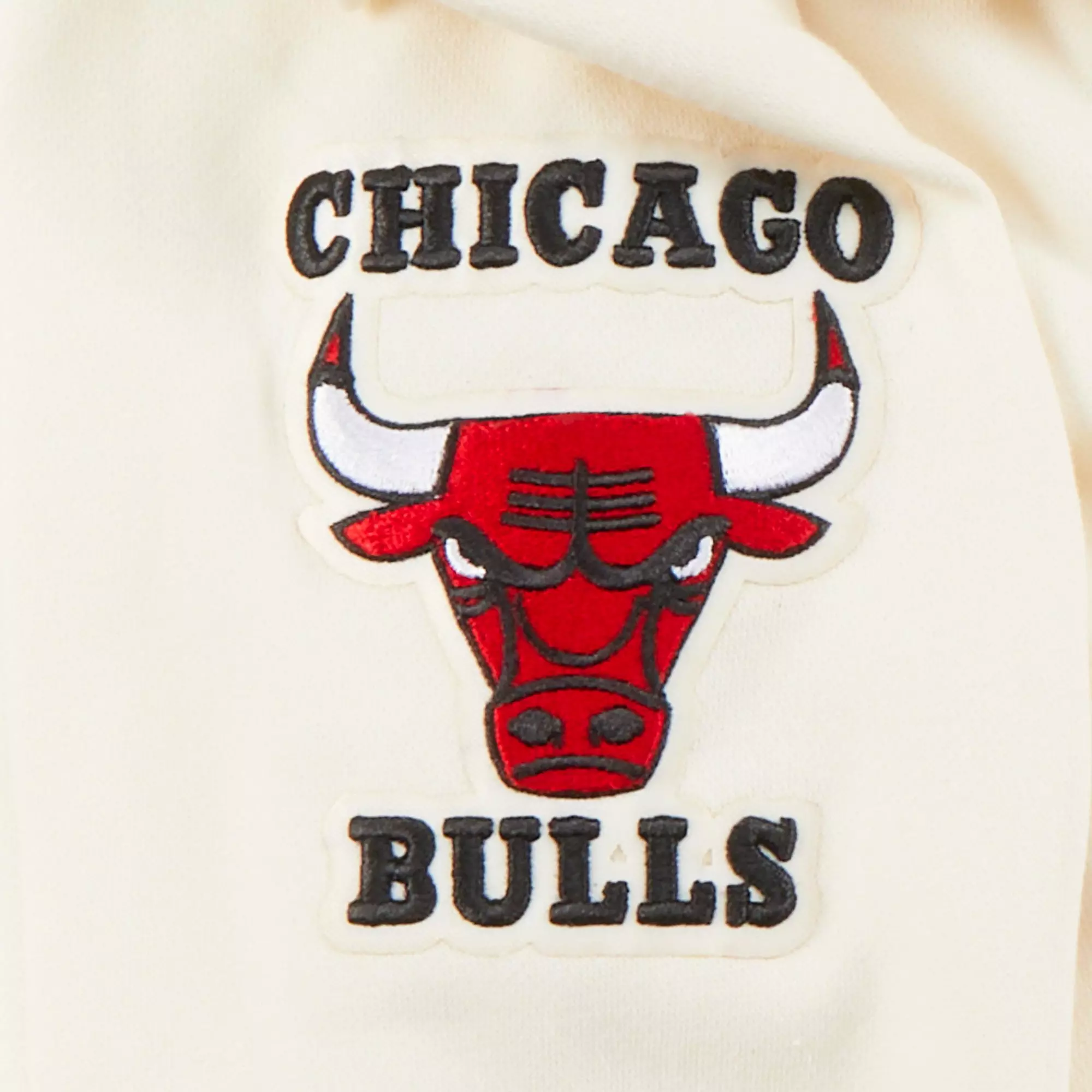 Pro Standard Little Boys​' Chicago Bulls Retro Classic Rib Fleece PO Hoodie - Cream/Red - CREAM/RED