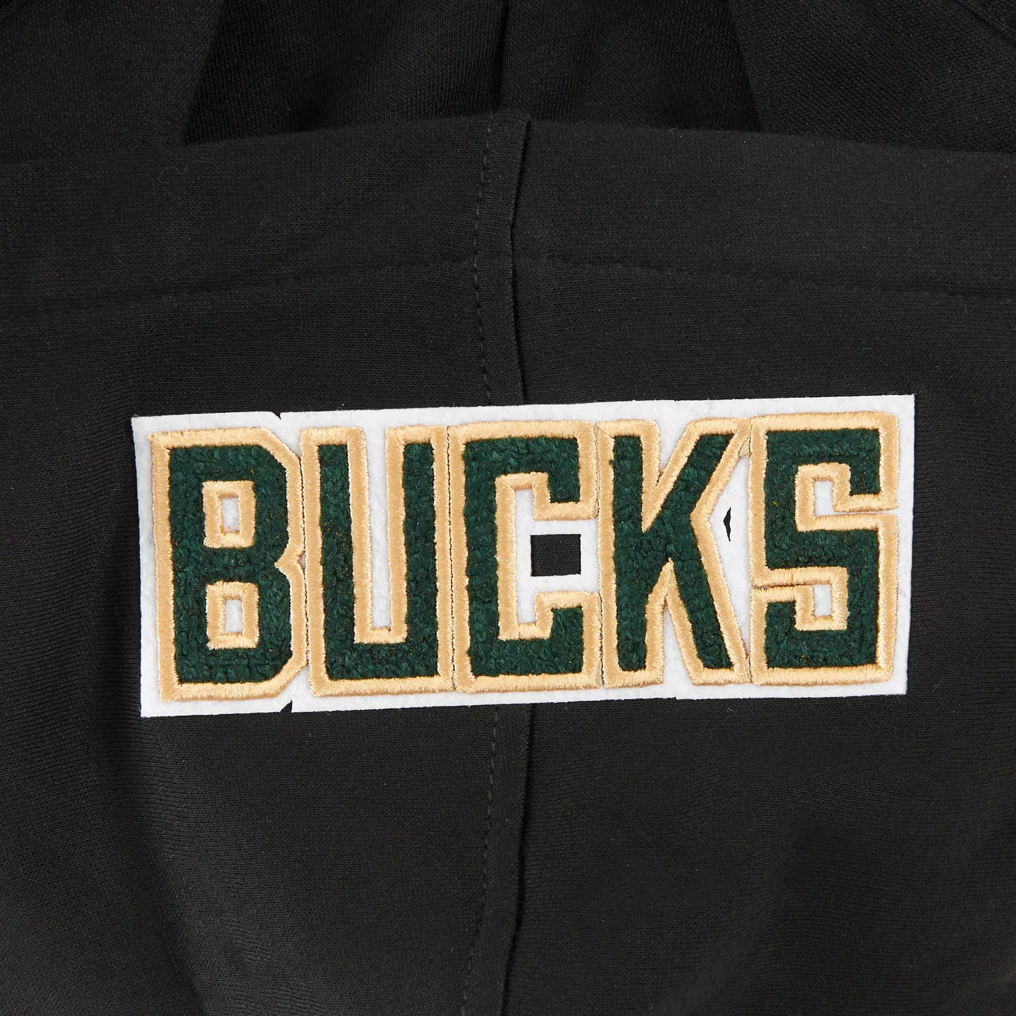 Pro Standard Little Boys​' NBA Milwaukee Bucks Classic Fleece PO​ Hoodie -Black - BLACK