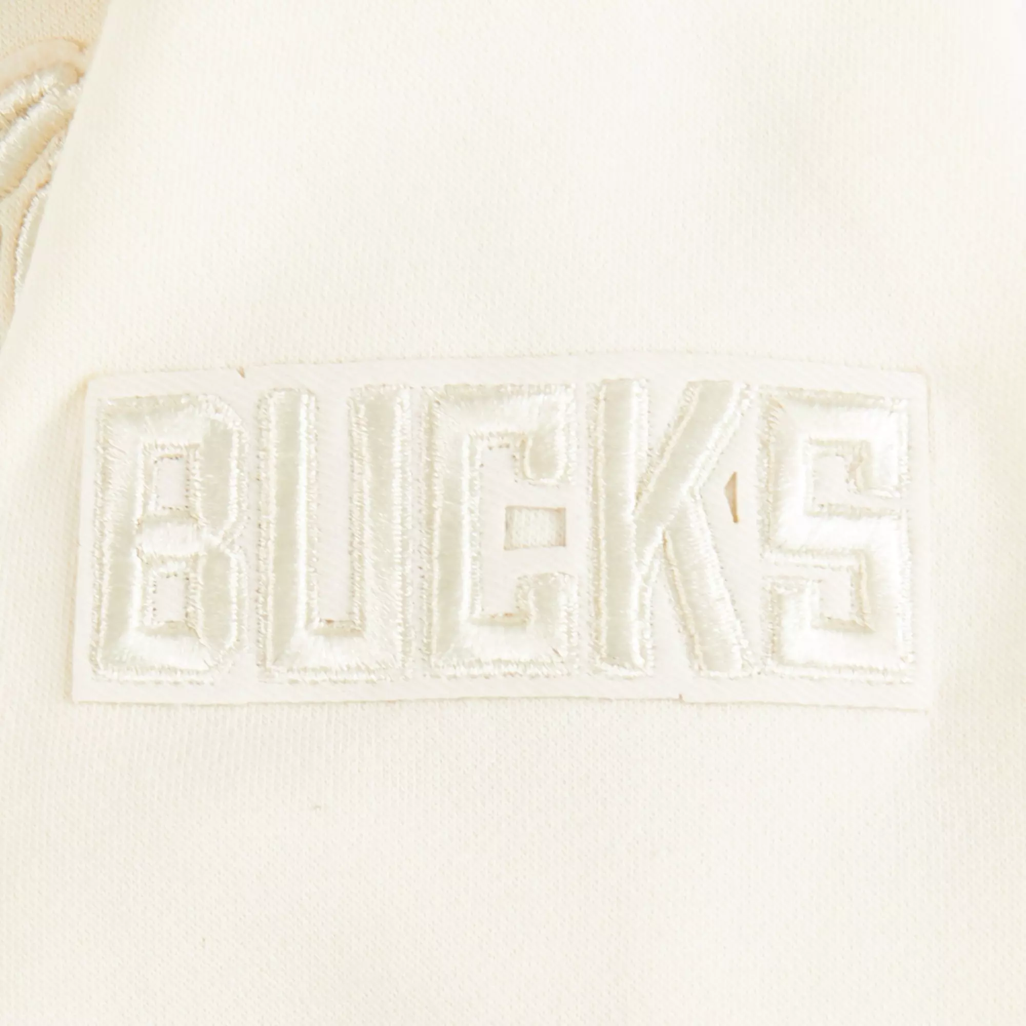 Pro Standard Little Boys​' NBA Milwaukee Bucks Neutral Fleece PO​ Hoodie - Cream - CREAM