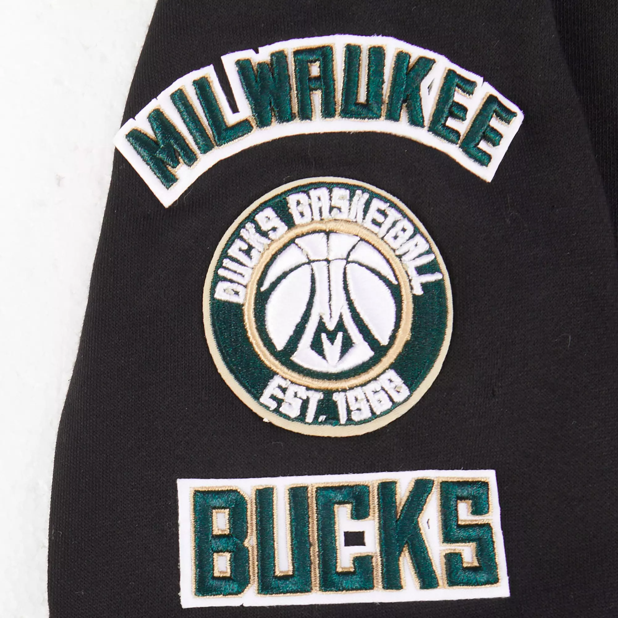 Pro Standard Little Boys​' NBA Milwaukee Bucks Retro Classic Rib Fleece PO Hoodie -Black - BLACK