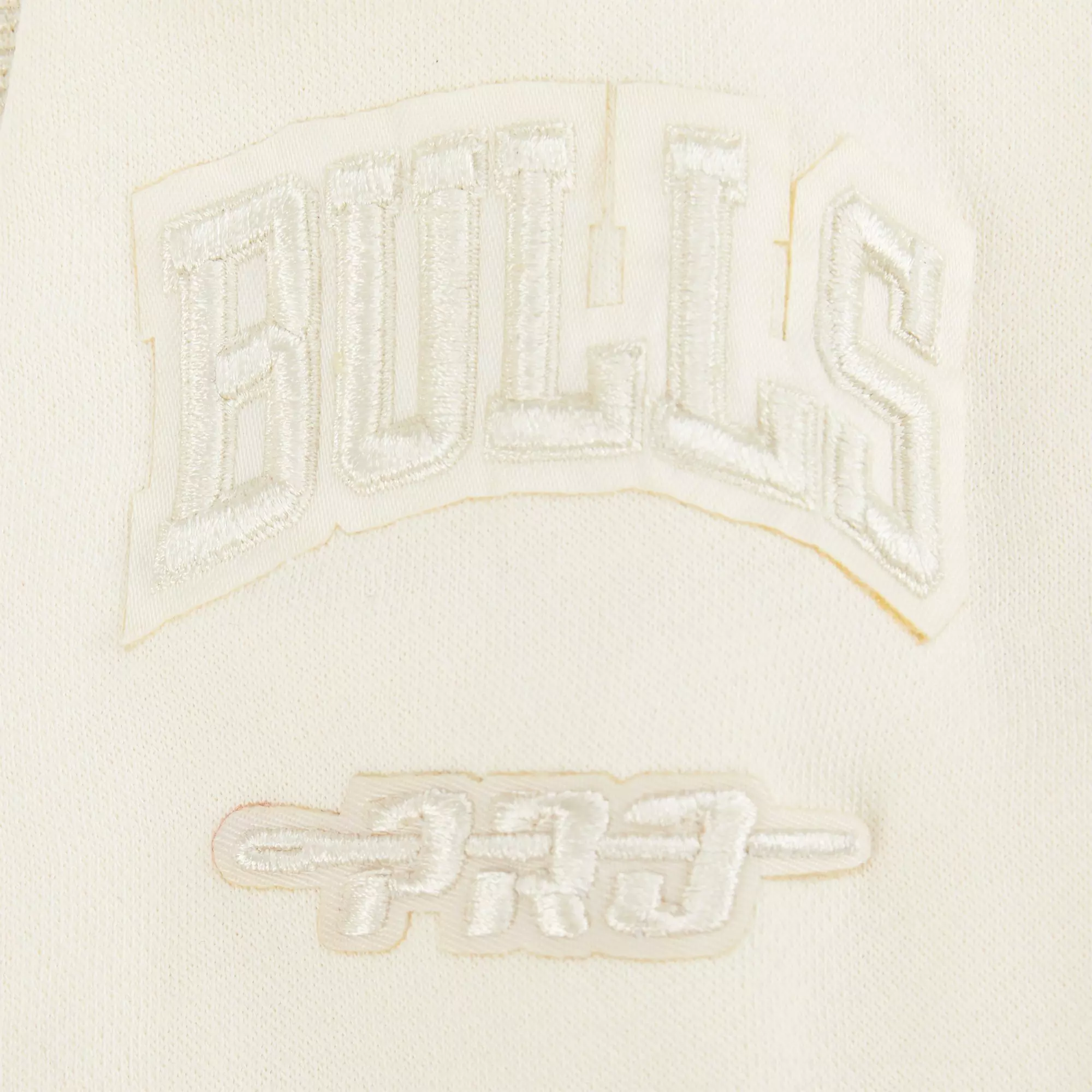 Pro Standard Toddler Boys' NBA Chicago Bulls Neutral Fleece Crewneck - Cream - CREAM