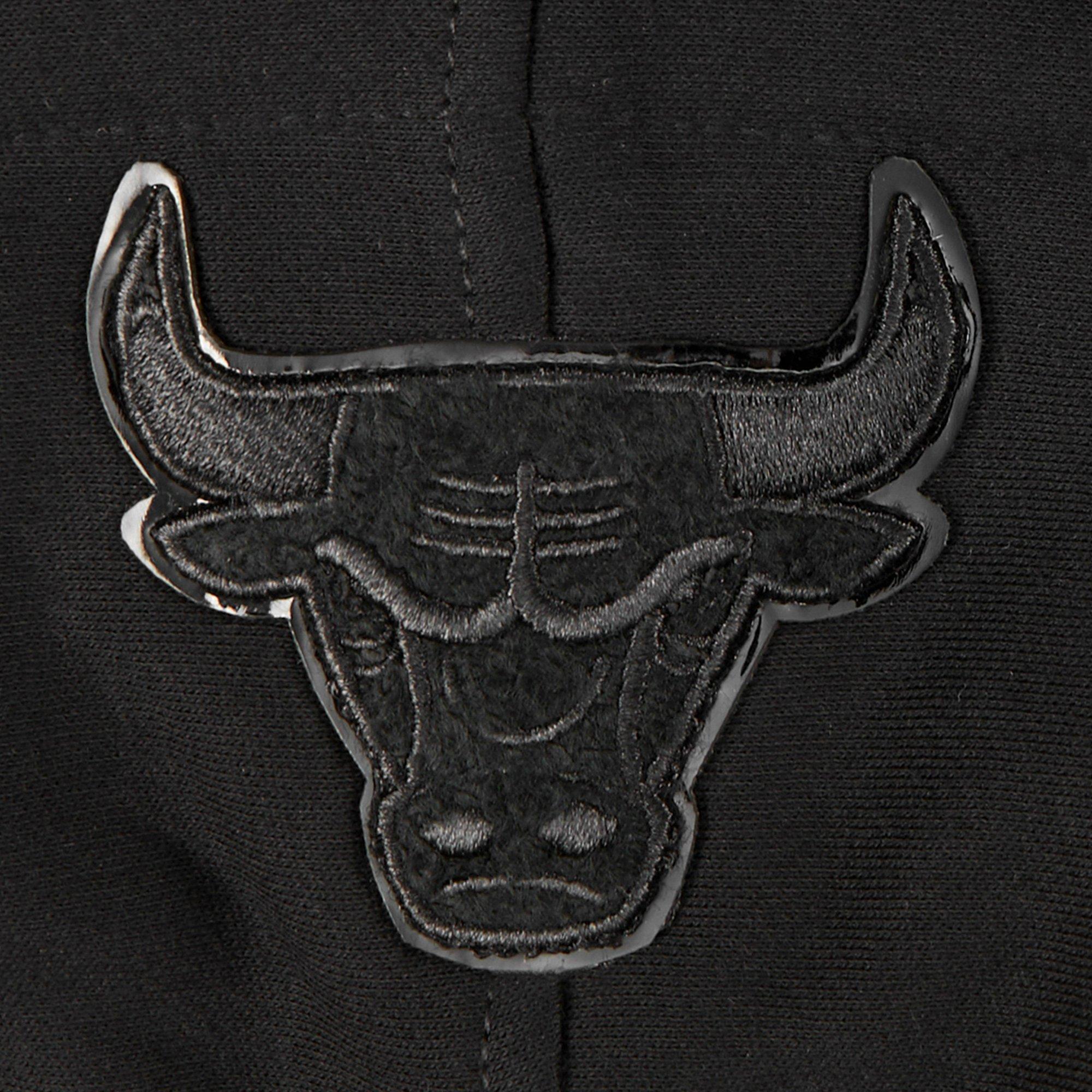 Pro Standard Toddler Boys' NBA Chicago Bulls Triple Black Fleece PO Hoodie - Black - BLACK Thumbnail View 3