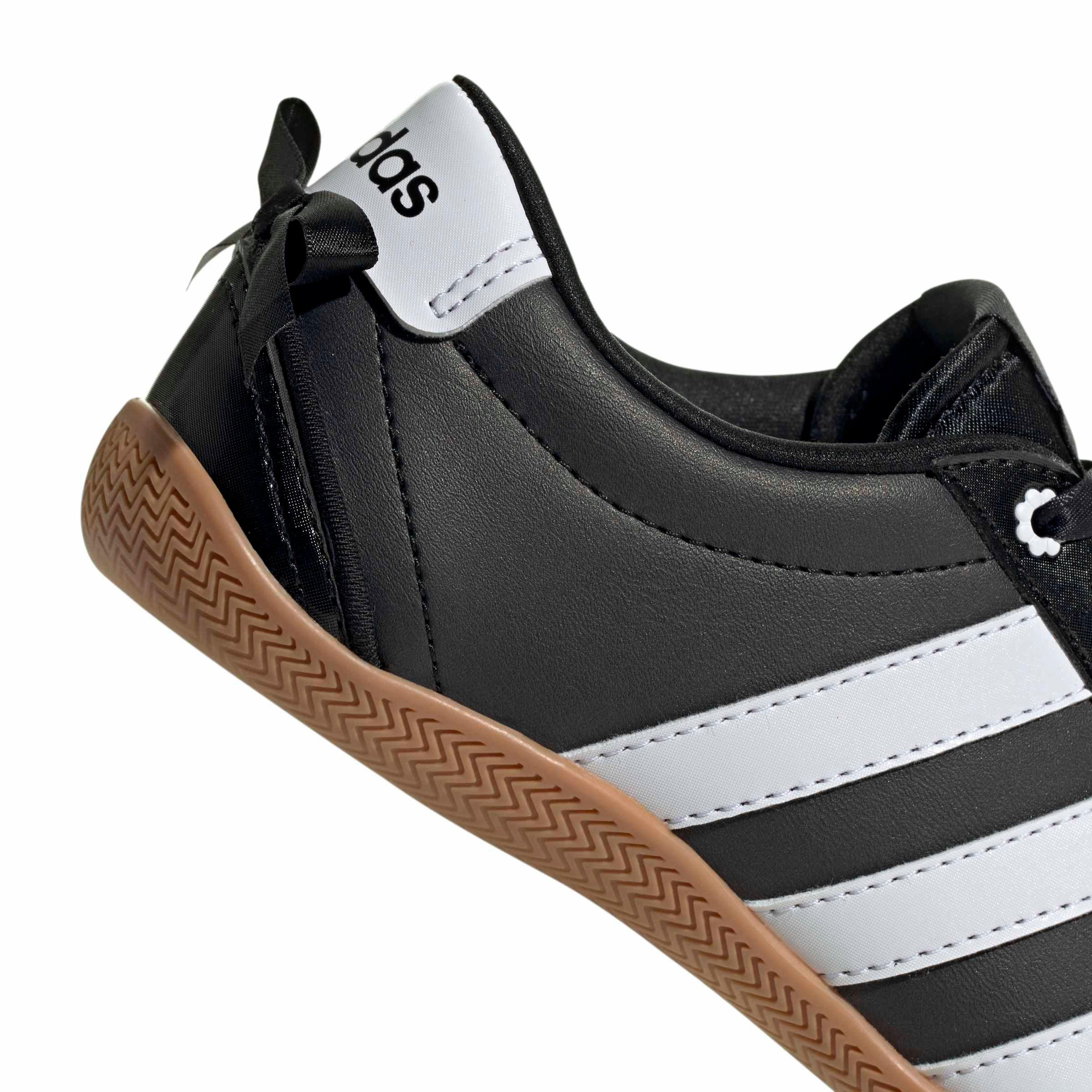 adidas Grand Court Lo "Core Black/Ftwr White/Hi-Res Yellow" Grade School Boys' Shoe - BLACK/WHITE/YELLOW