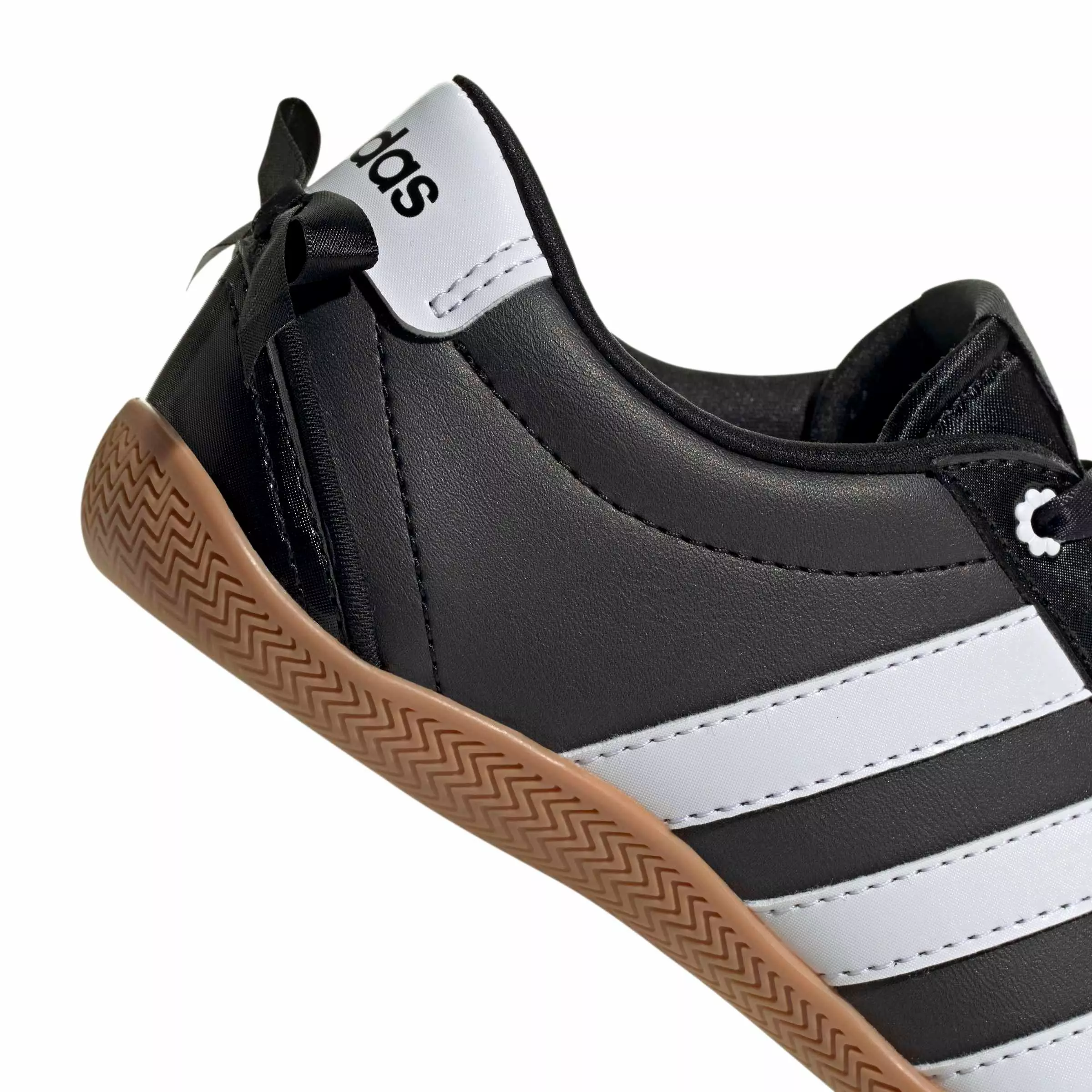 adidas Grand Court Lo "Core Black/Ftwr White/Hi-Res Yellow" Grade School Boys' Shoe - BLACK/WHITE/YELLOW