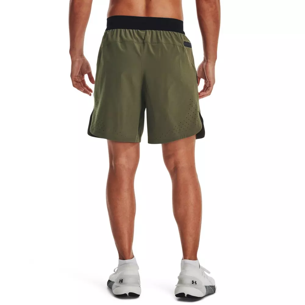 Under Armour Men's Peak Woven Shorts - GREEN