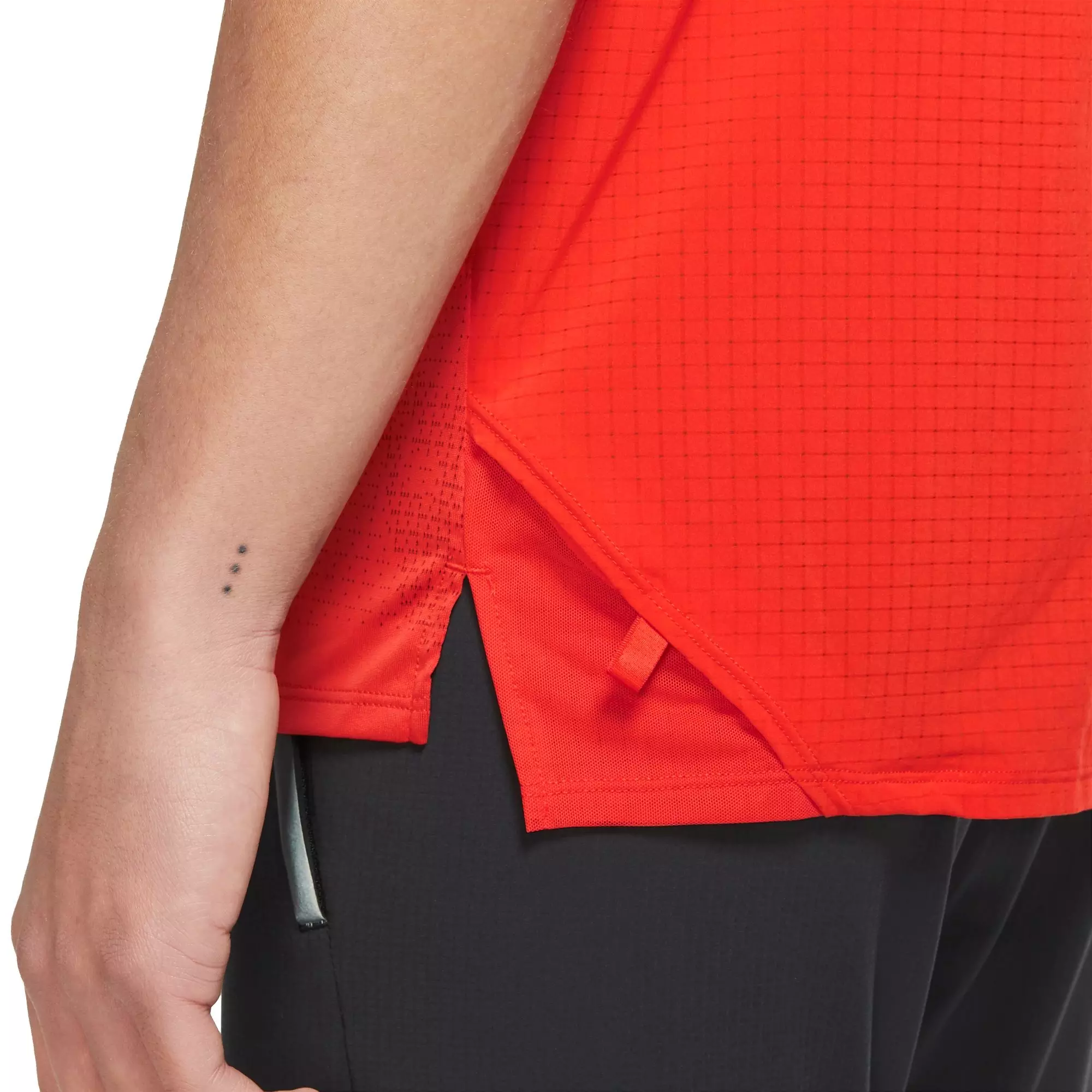 Nike Men's Dri-FIT Rise 365 Short-Sleeve Trail Running Top - RED