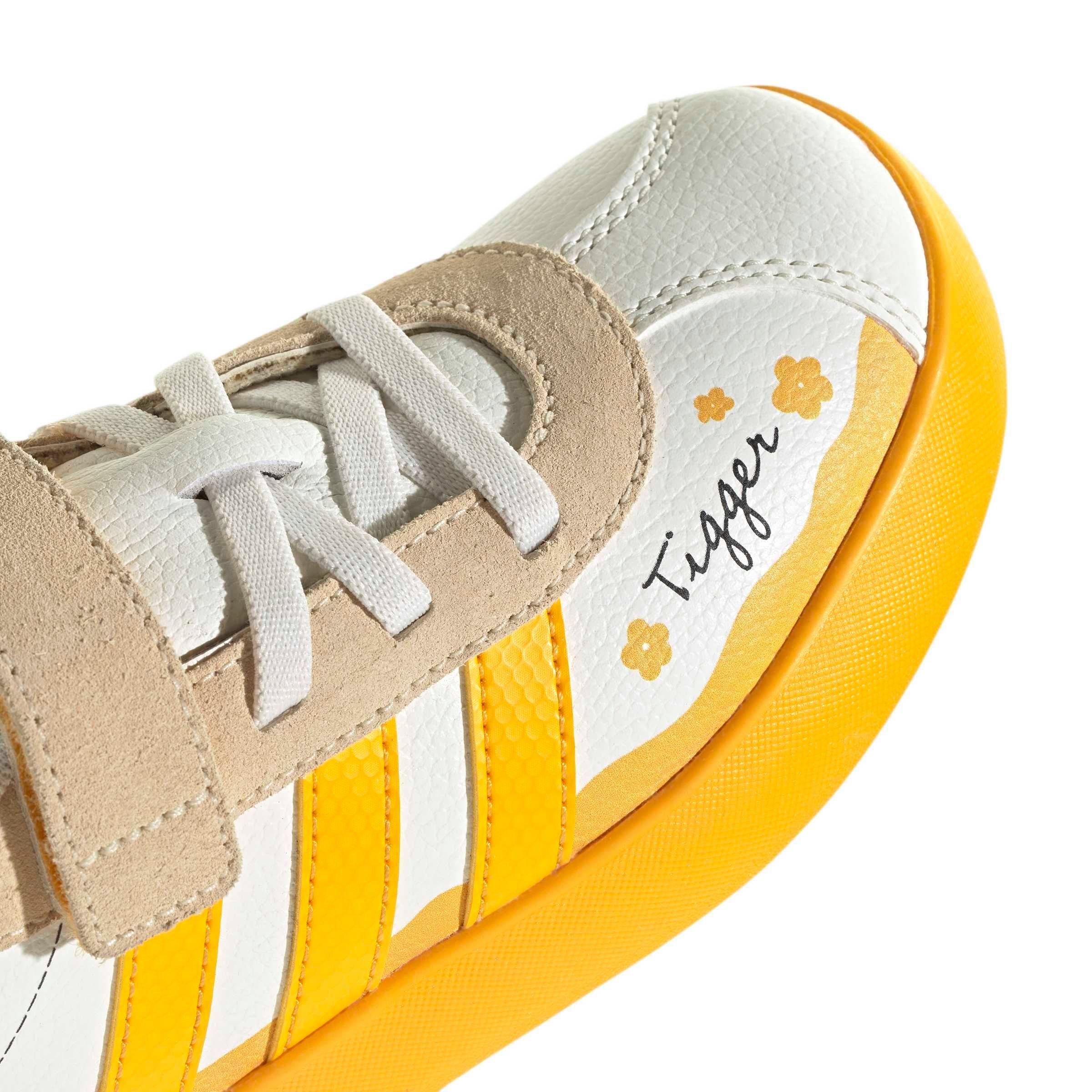 adidas Disney VL Court 3.0 "Off White/Crew Yellow/Core Black" Preschool Boys' Shoe - OFF WHITE/YELLOW/BLACK