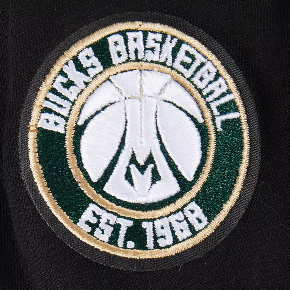 Pro Standard Little Girls'​ NBA Milwaukee Bucks Classic Logo Jacket - Black​ - BLACK