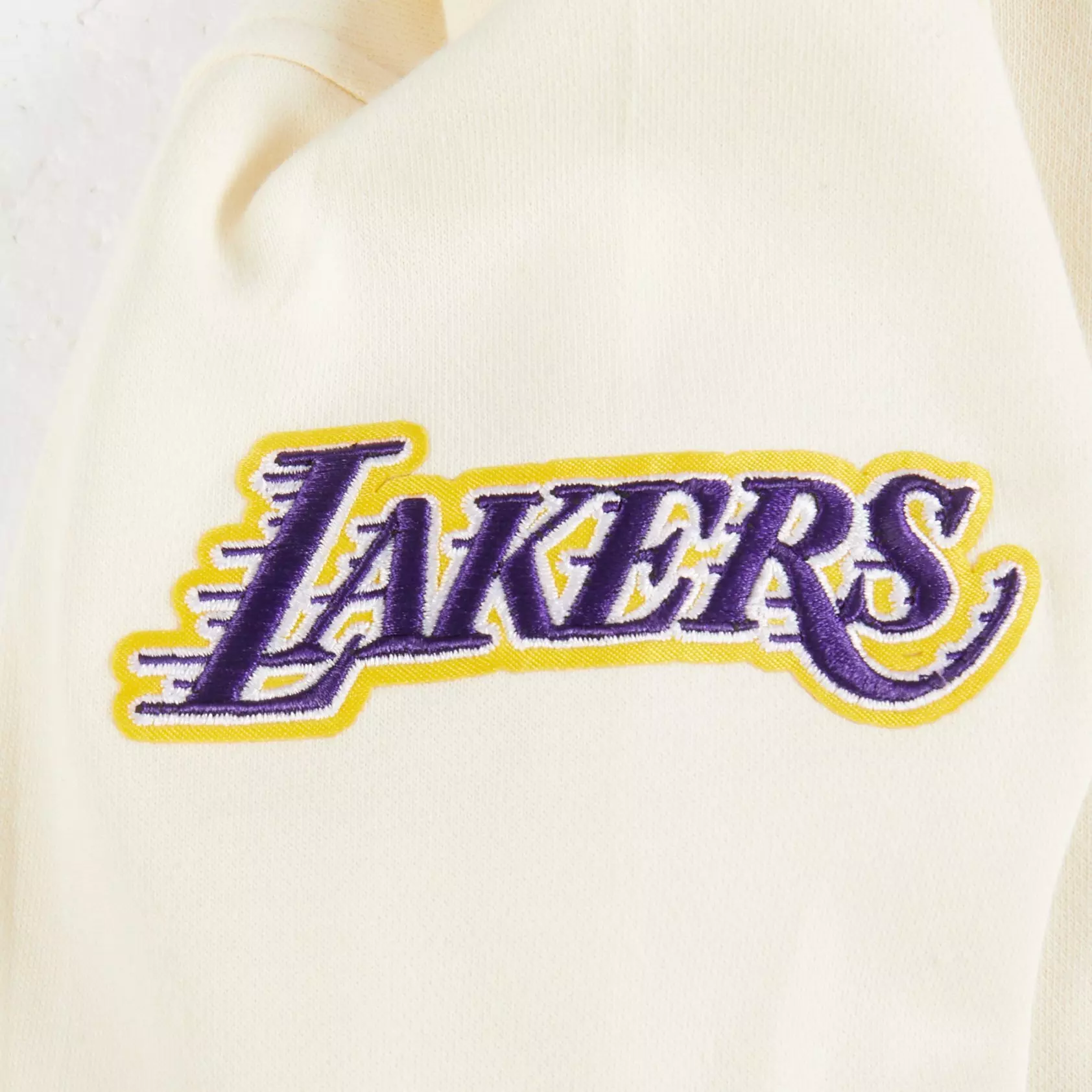 Pro Standard Little Girls' NBA LA Lakers Retro Classics Rib Fleece PO Hoodie -White/Purple - WHITE/PURPLE