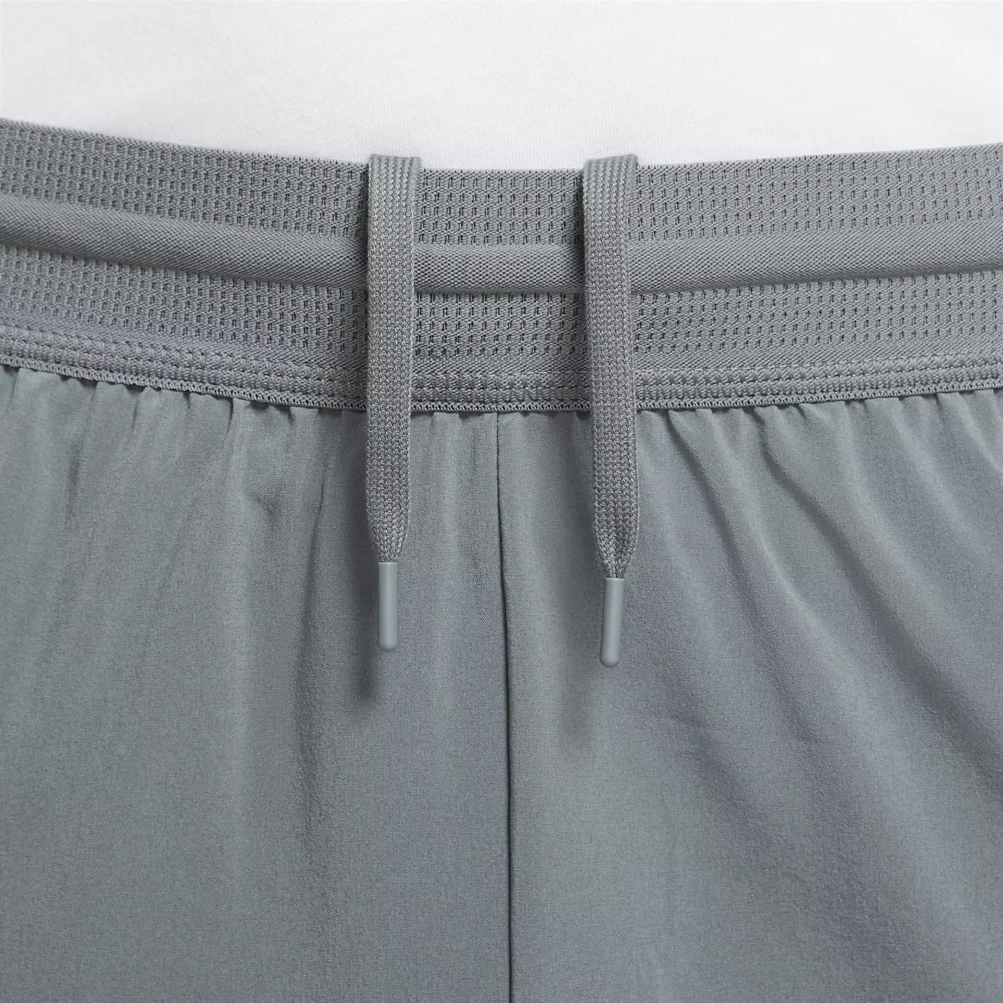 Nike Men's Dri-FIT Flex Vent 8" Training Shorts - GREY