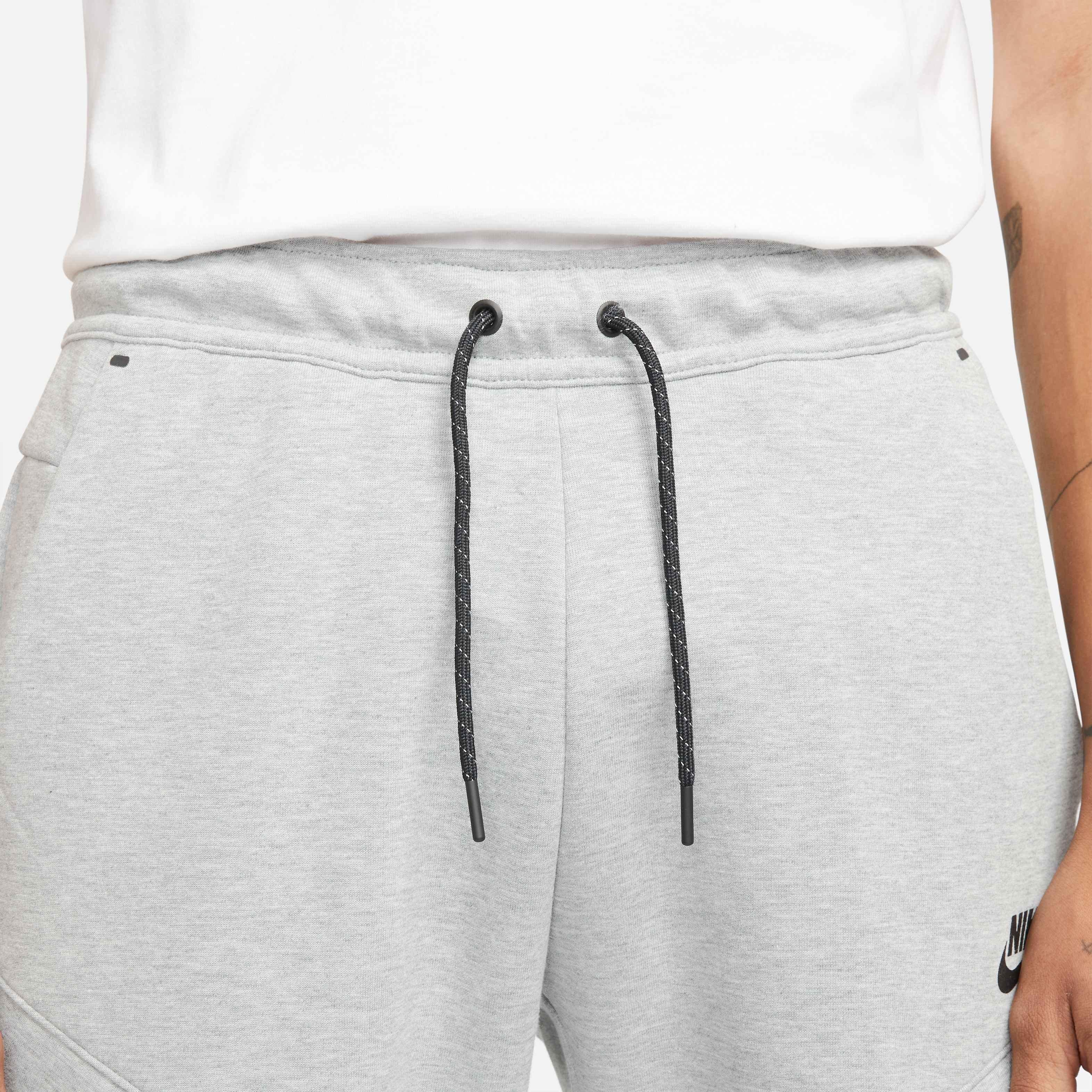 Nike Men's Sportswear Tech Fleece Utility Pants - Grey - GREY Thumbnail View 5