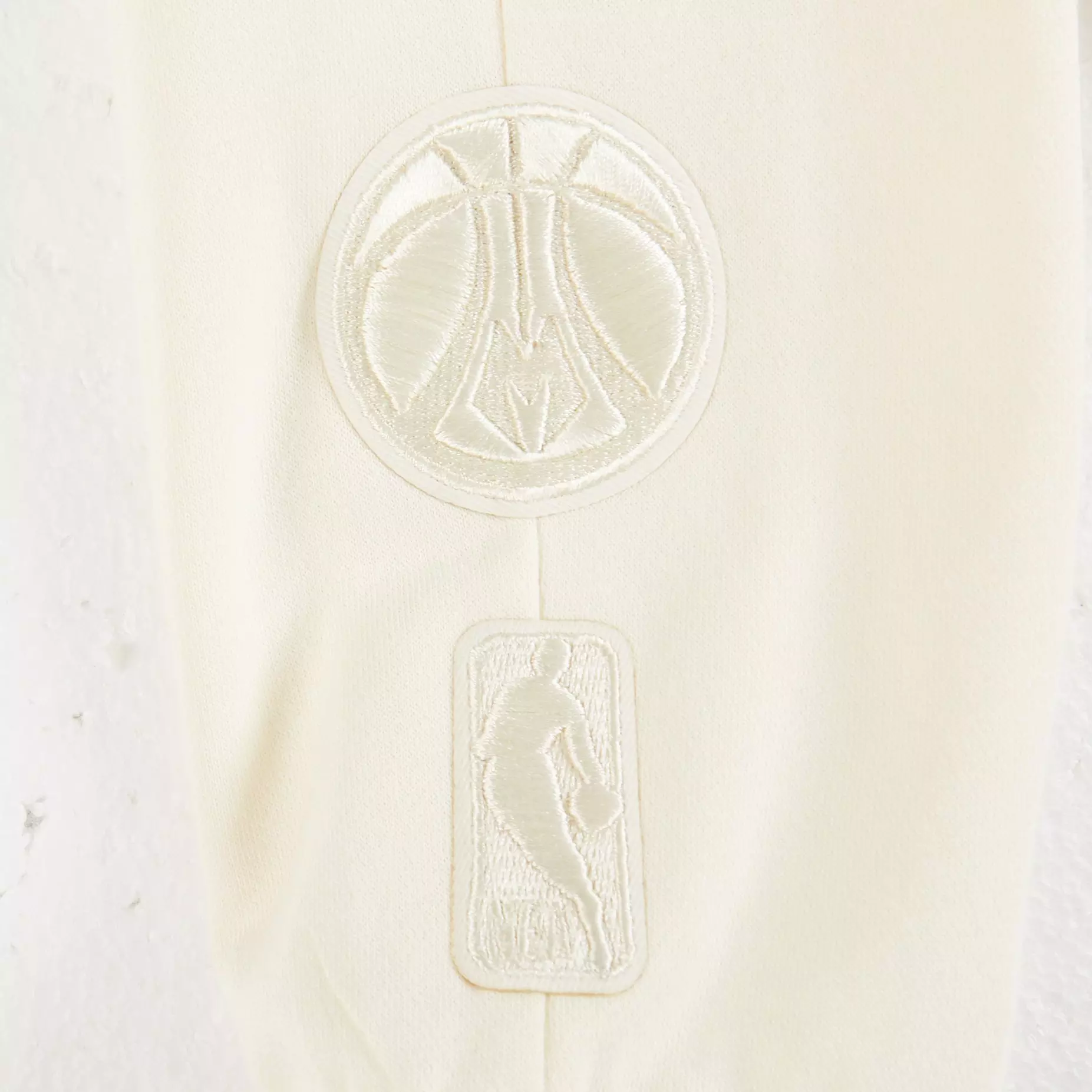 Pro Standard Toddler Boys' NBA Milwaukee Bucks Neutral​ Joggers -Cream - CREAM