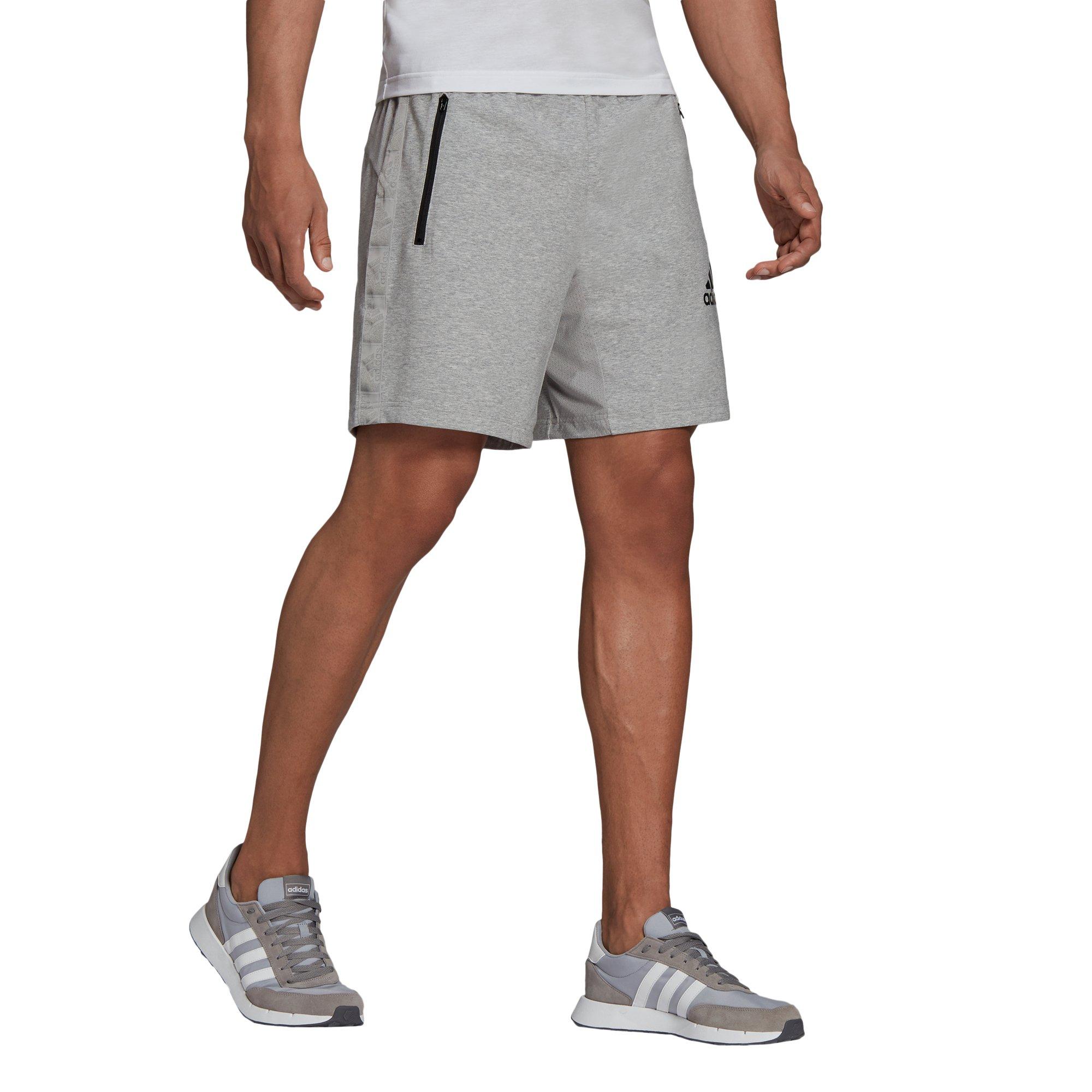 adidas Men's AEROREADY Designed to Move Sport Motion Logo Light Grey Shorts  - Hibbett