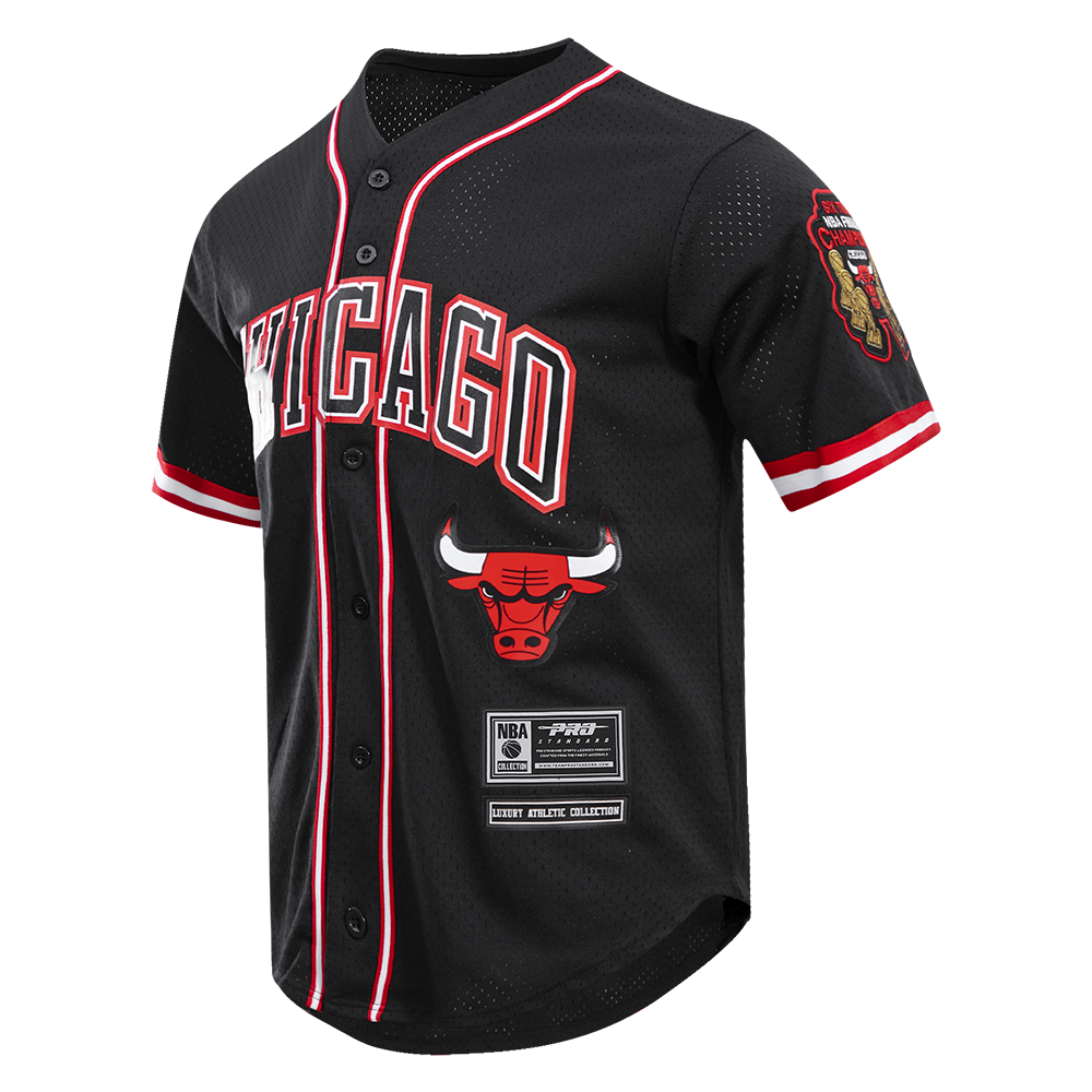 Pro Standard Men's NBA Chicago Bulls Logo Mesh Button Up