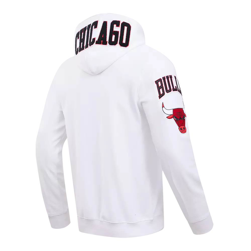 Pro Standard Men's NBA Chicago Bulls Classic Chenille FZ PO Jacket -White - WHITE