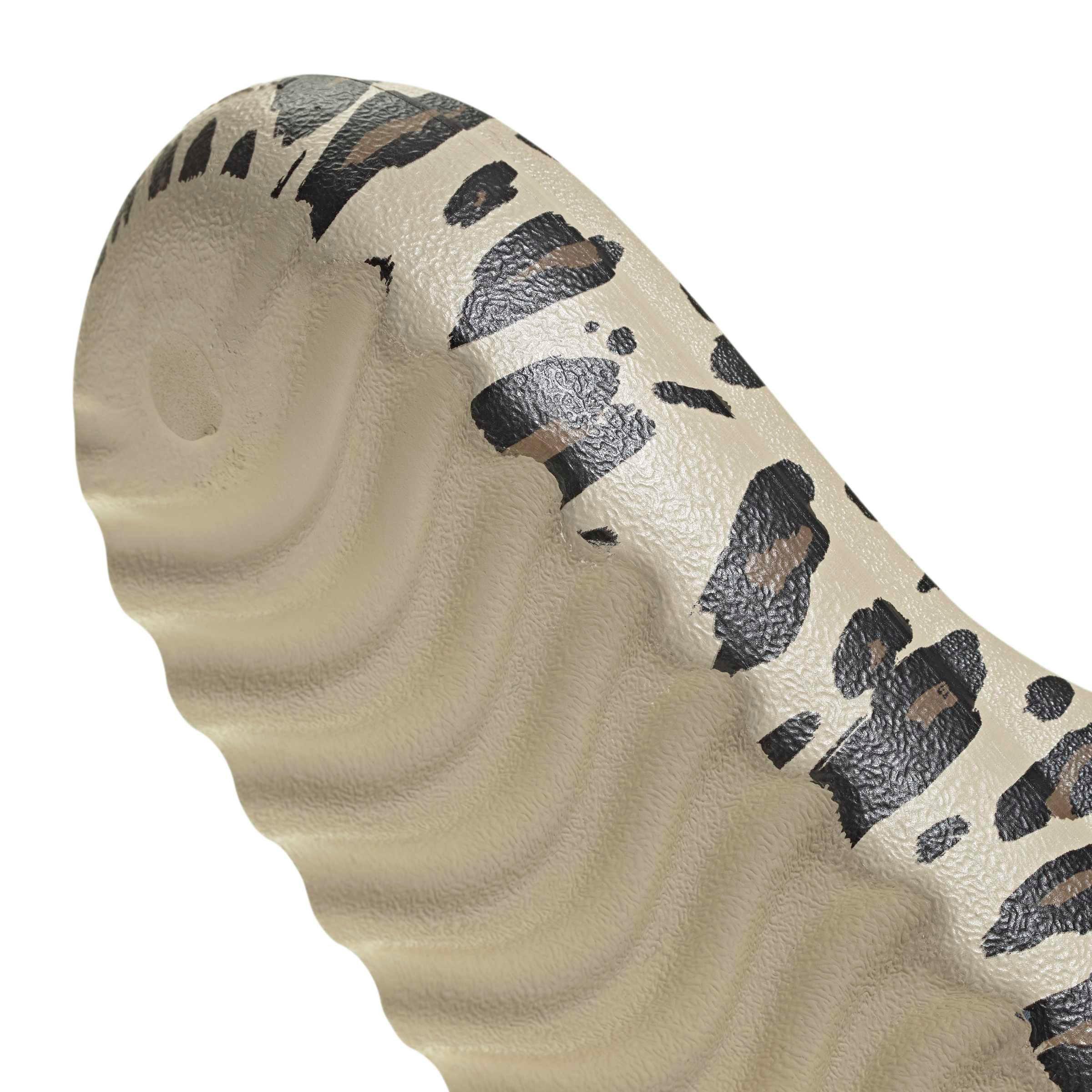 adidas Adilette Lumia "Crystal Linen/Core Black/Khaki Six" Grade School Boys' Slide - LINEN/BLACK/KHAKI