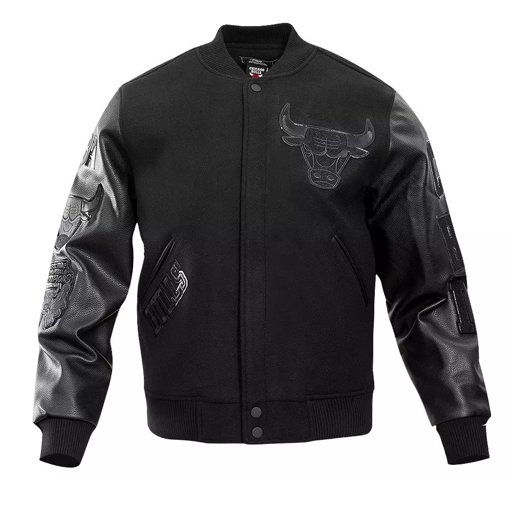 Pro Standard Men's NBA Chicago Bulls Triple Black Varsity Jacket -Black - BLACK