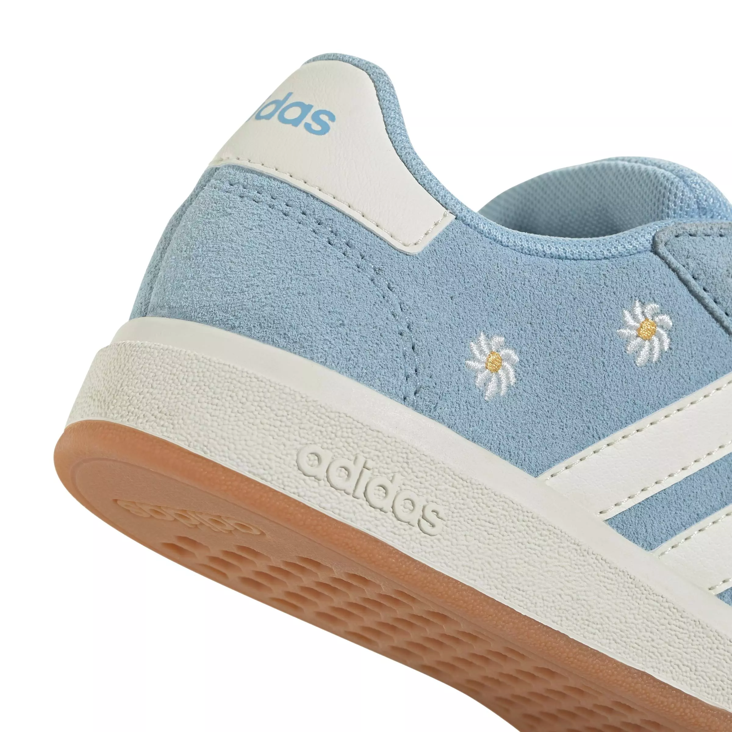 adidas Grand Court 00s "Clear Sky/Off White/Gum 10" Grade School Girls' Shoe - SKY/OFF WHITE/GUM
