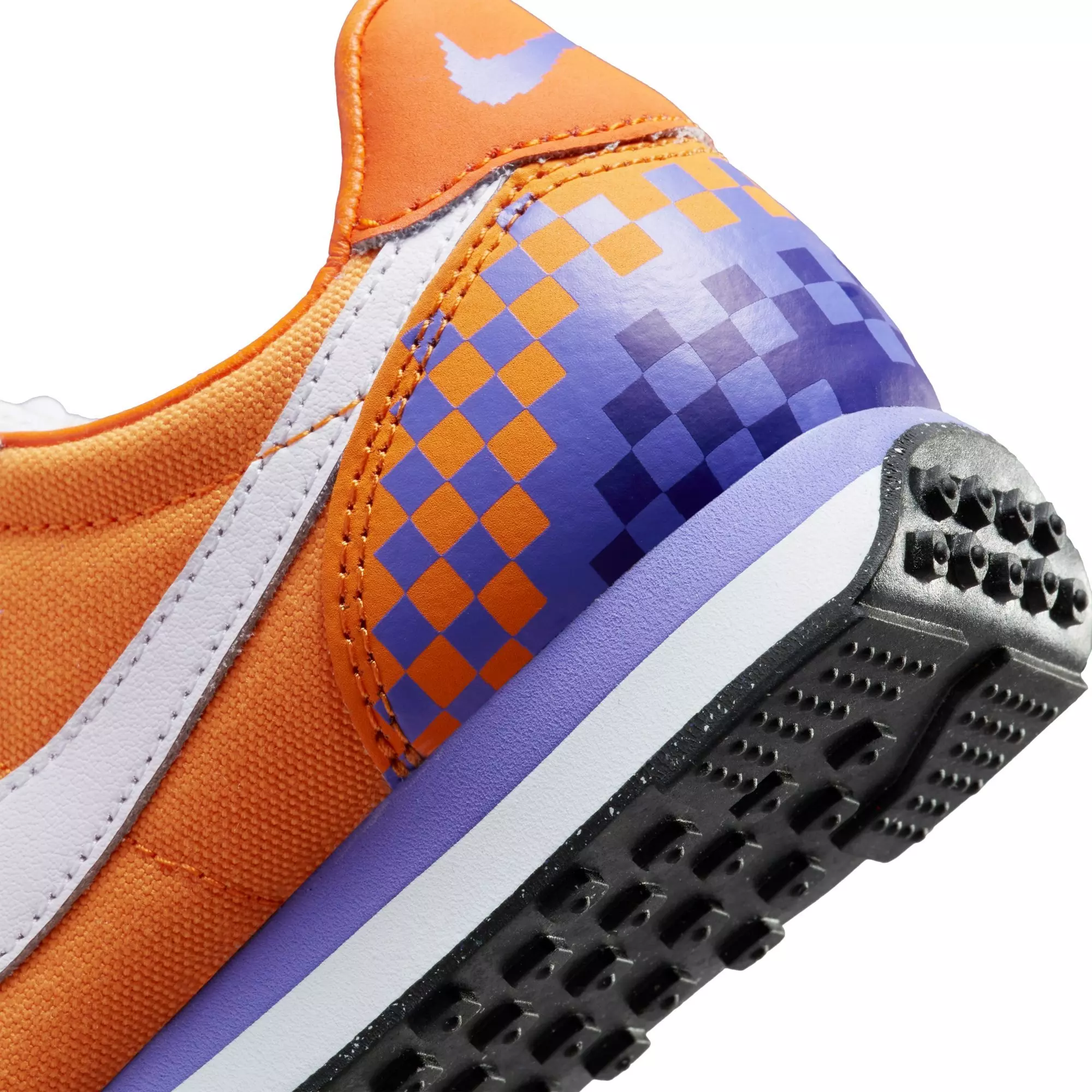 Nike Waffle Trainer 2 SE "Kumquat/White/Psychic Purple" Preschool Boys' Shoe - ORANGE