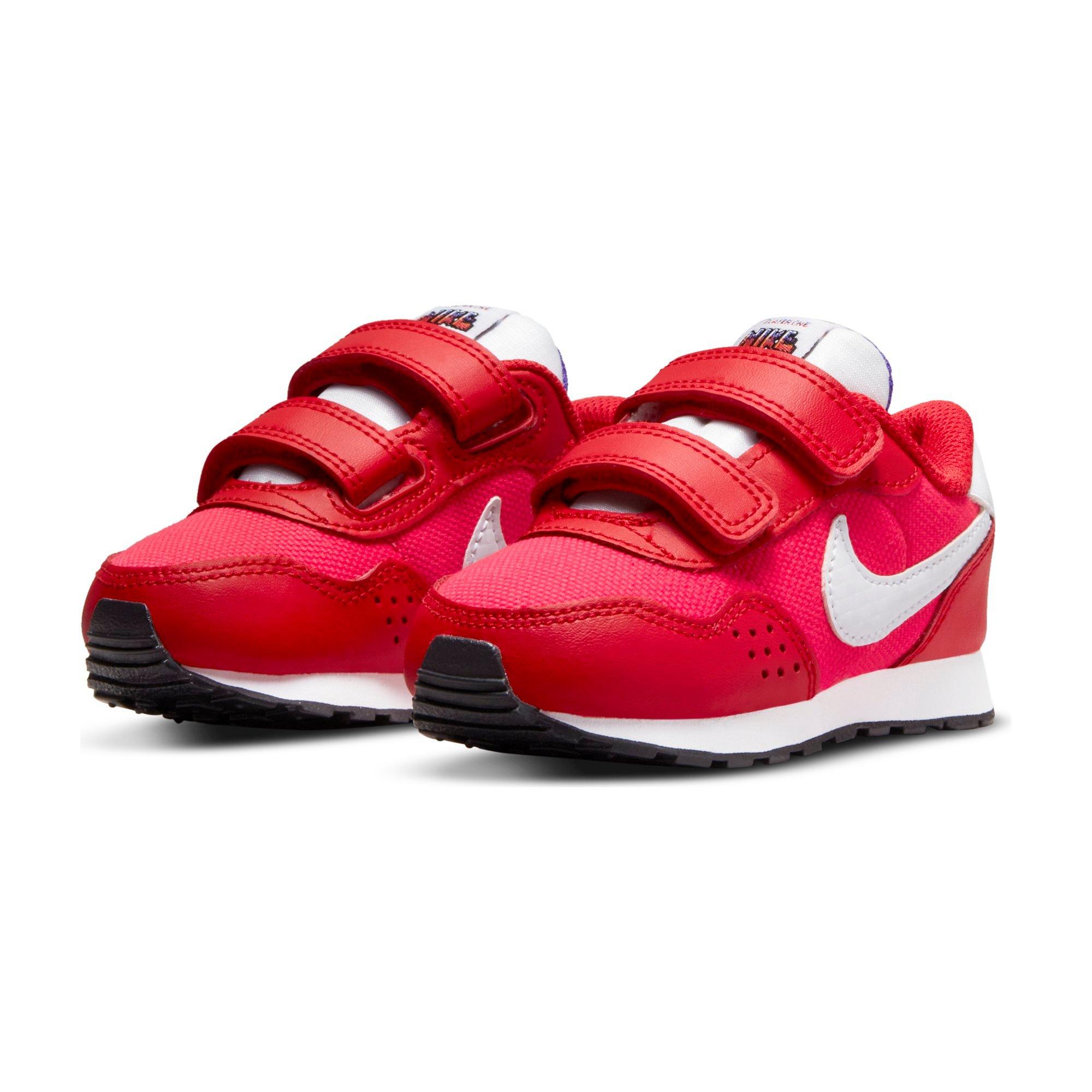 Nike MD Valiant SE "Siren Red/White/University Red" Infant Boys' Shoe - RED Thumbnail View 3