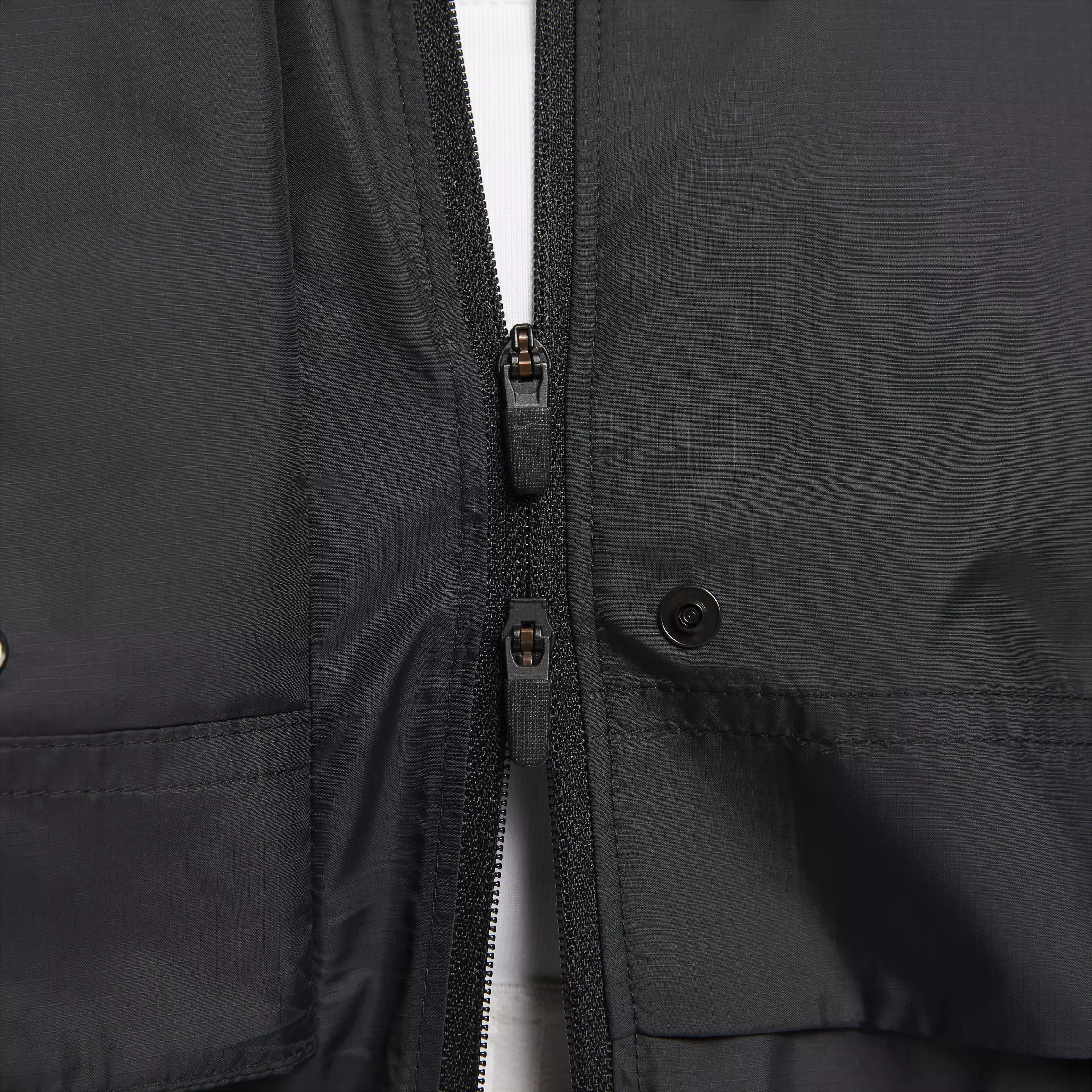 Nike Women's​ Tour Repel Golf Jacket - Black - BLACK