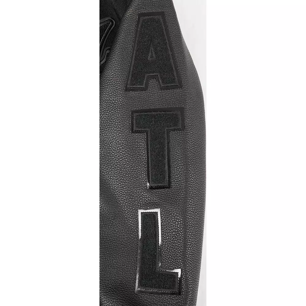 Pro Standard Big Boys' MLB Atlanta Braves Triple Black Wool Varsity Jacket - BLACK