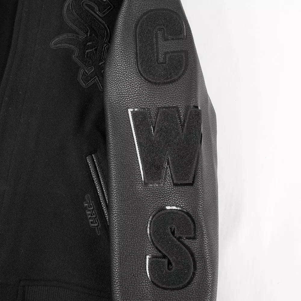Pro Standard Big Boys' MLB Chicago White Sox Triple Black Wool Varsity Jacket - BLACK