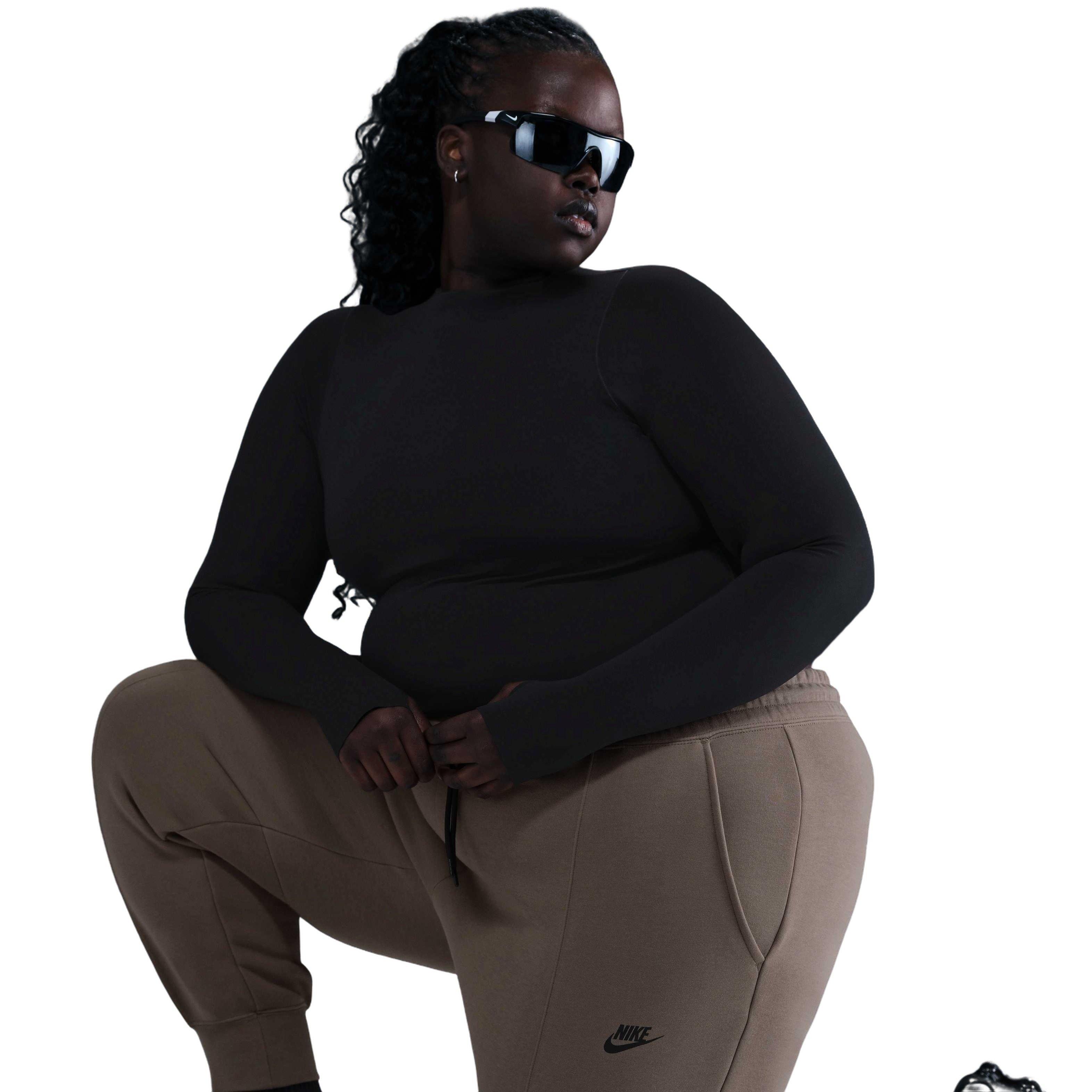 Nike Women's Sportswear Tech Fleece Lightweight Mid-Rise Joggers - Brown - BROWN Thumbnail View 5