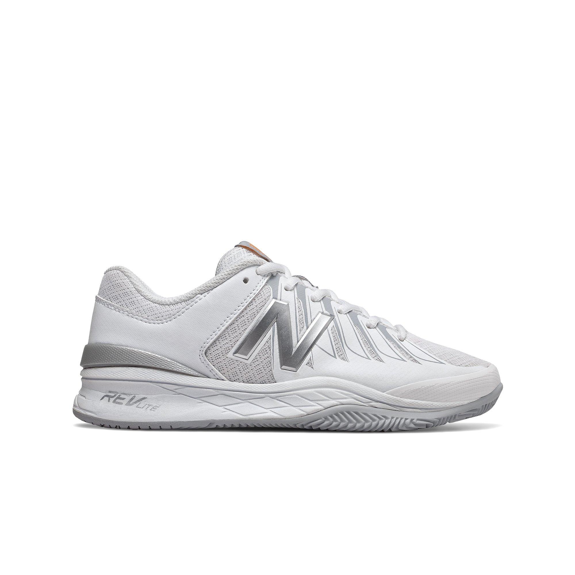 hibbett sports tennis shoes
