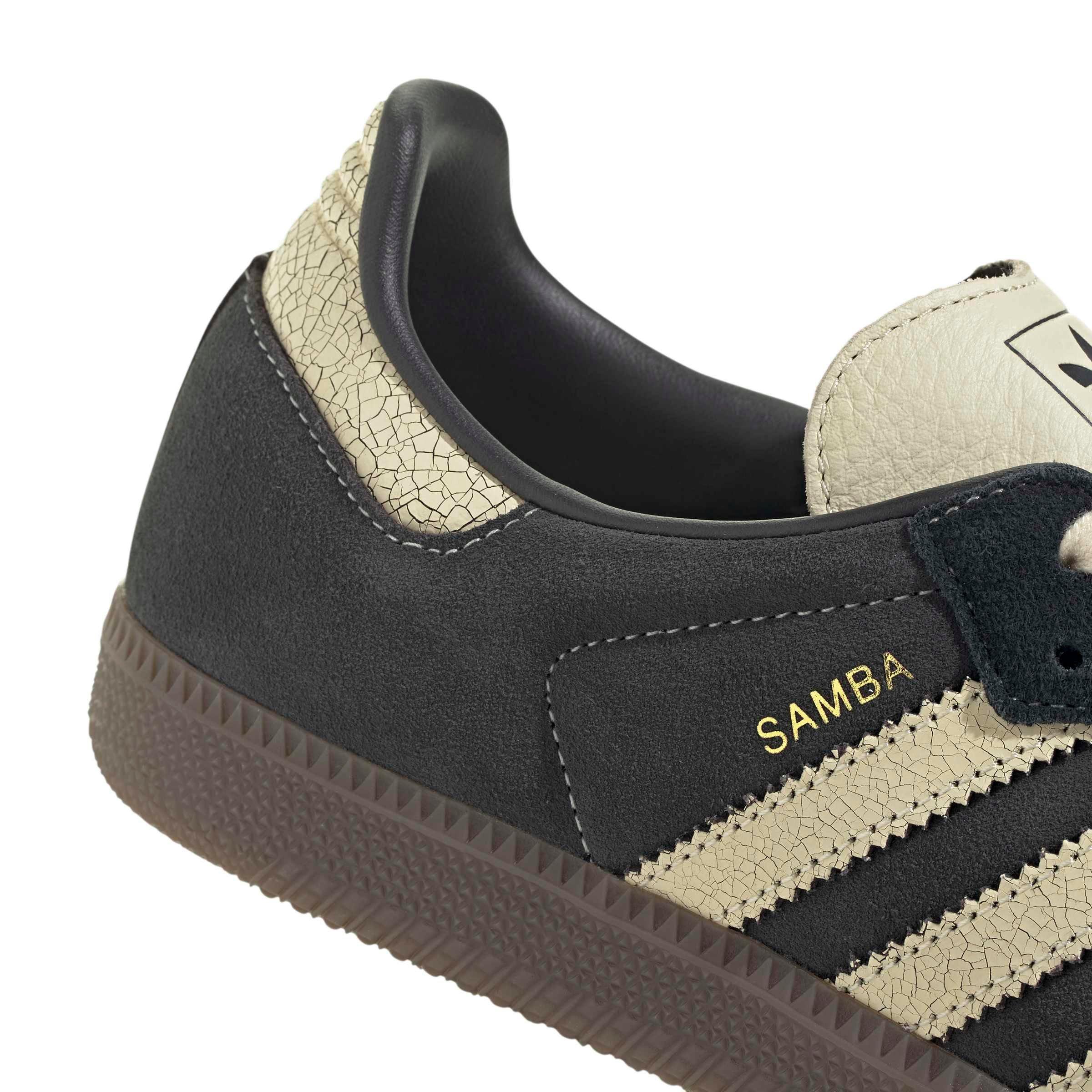 adidas Originals Samba OG "Carbon/Warm Vanilla/Gum 5" Men's Shoe - CARBON/VANILLA/GUM
