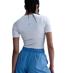 Nike Women's Sportswear Classic Wovens Mid-Rise Shorts - Blue