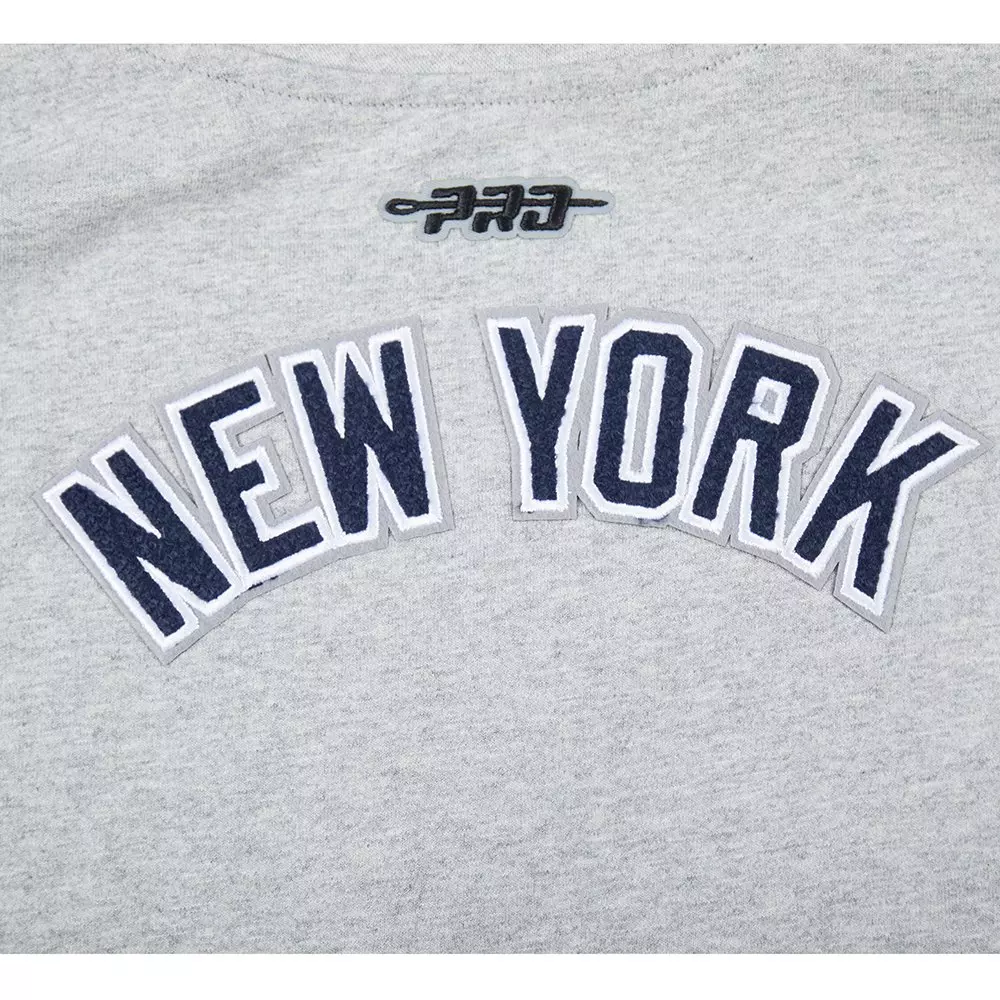 Pro Standard Big Girls' MLB New York Yankees Classic Short Sleeve Boxy Top - Grey - DK GREY