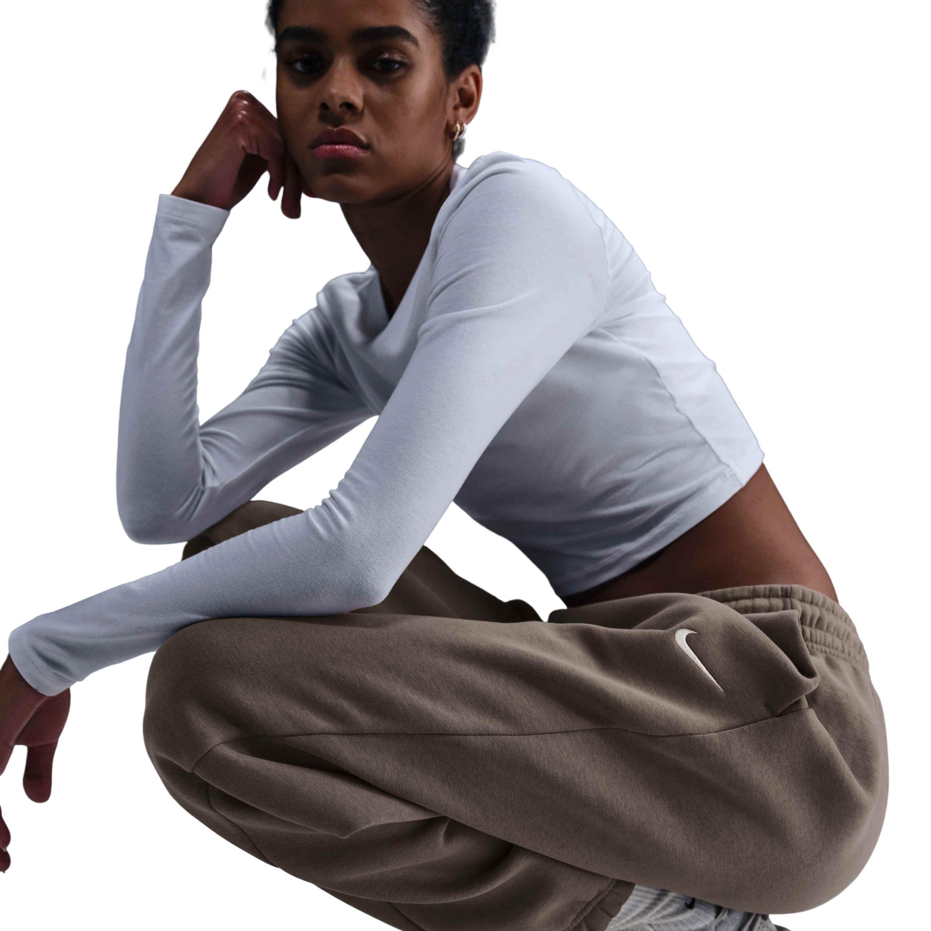 Nike Women's Sportswear Phoenix Fleece High-Waisted Oversized Sweatpants - Brown - BROWN Thumbnail View 4