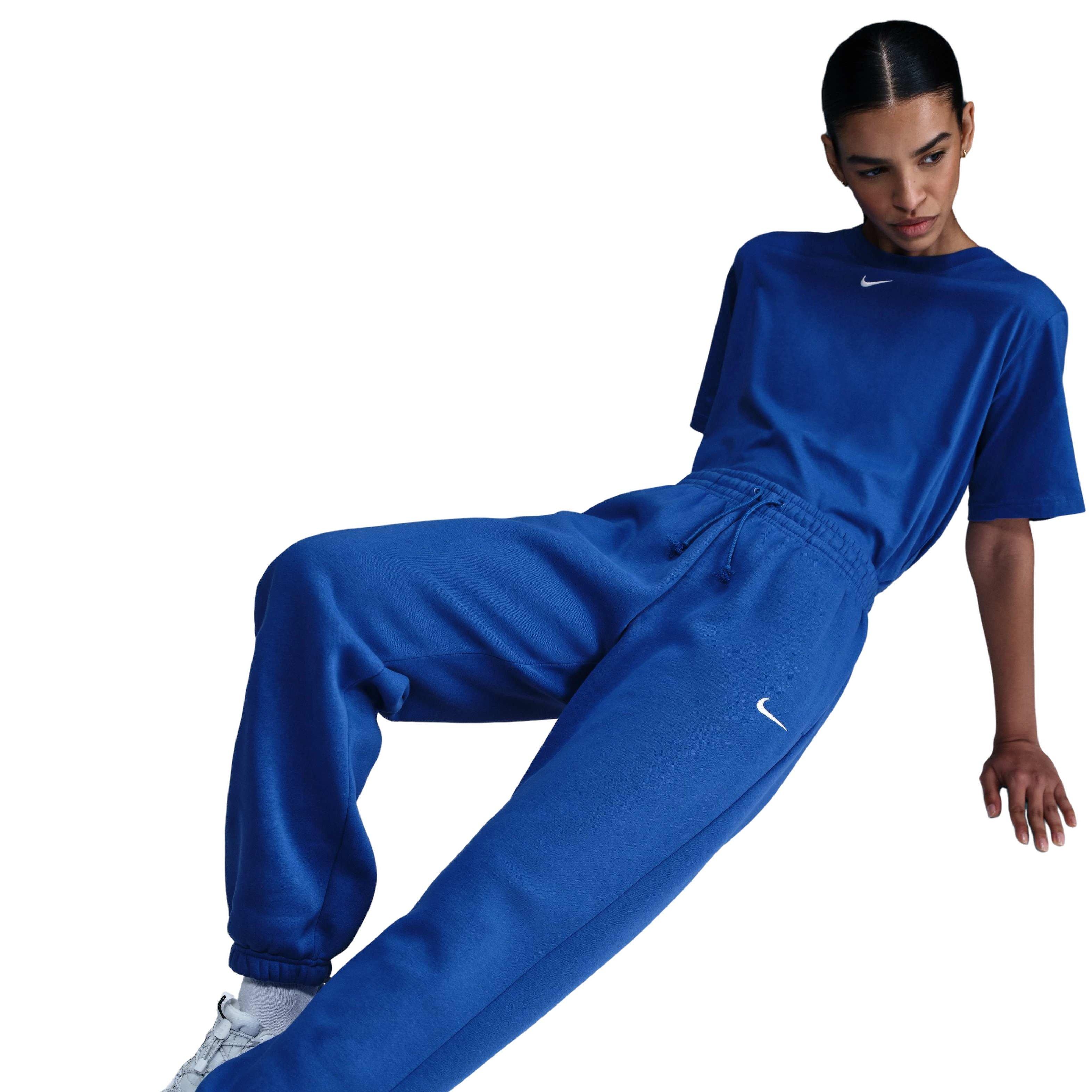 Nike Women's Sportswear Phoenix Fleece High-Waisted Oversized Sweatpants - Blue - BLUE Thumbnail View 3